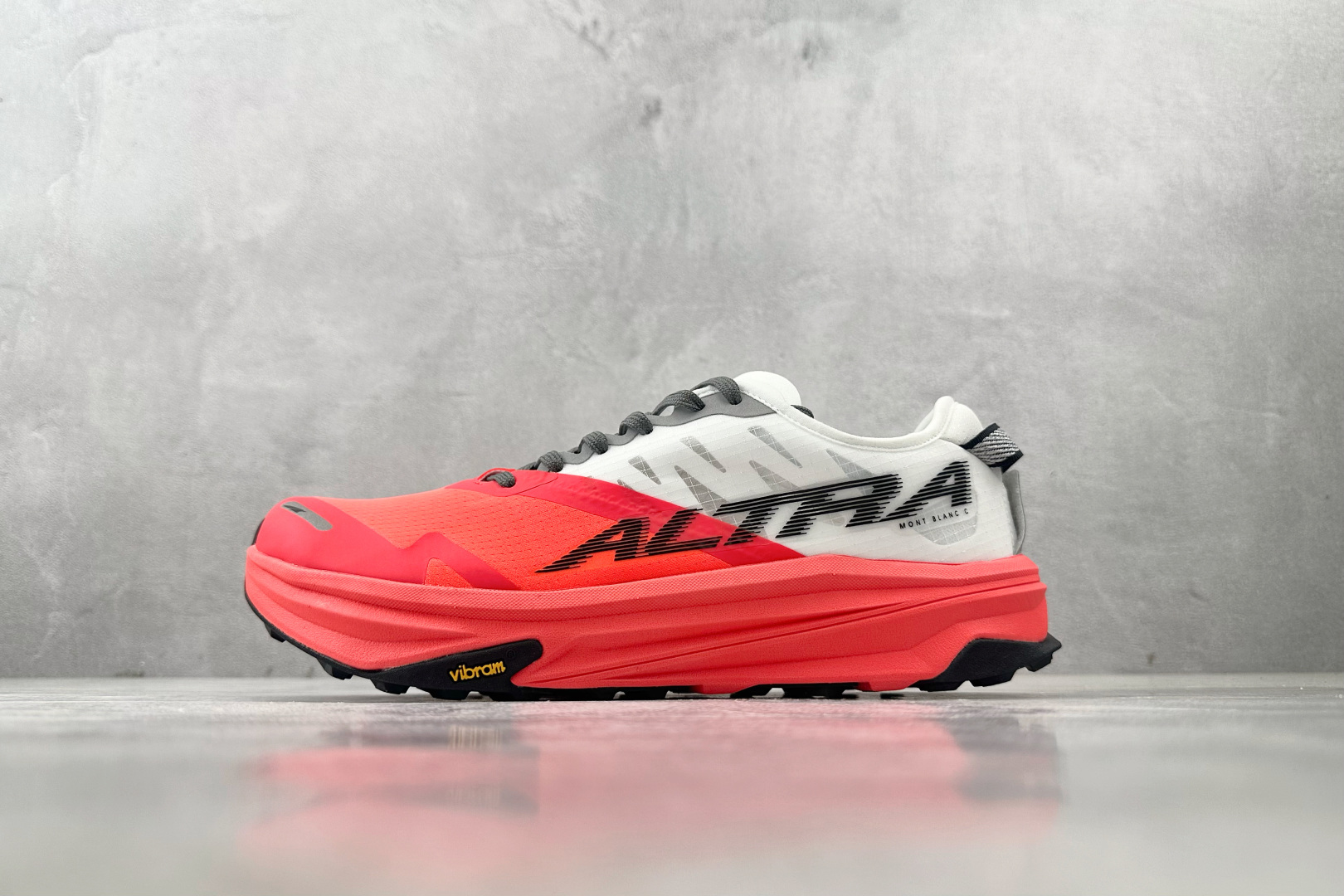 
平台专供 配色持续更新 Altra Mont Blanc 系列