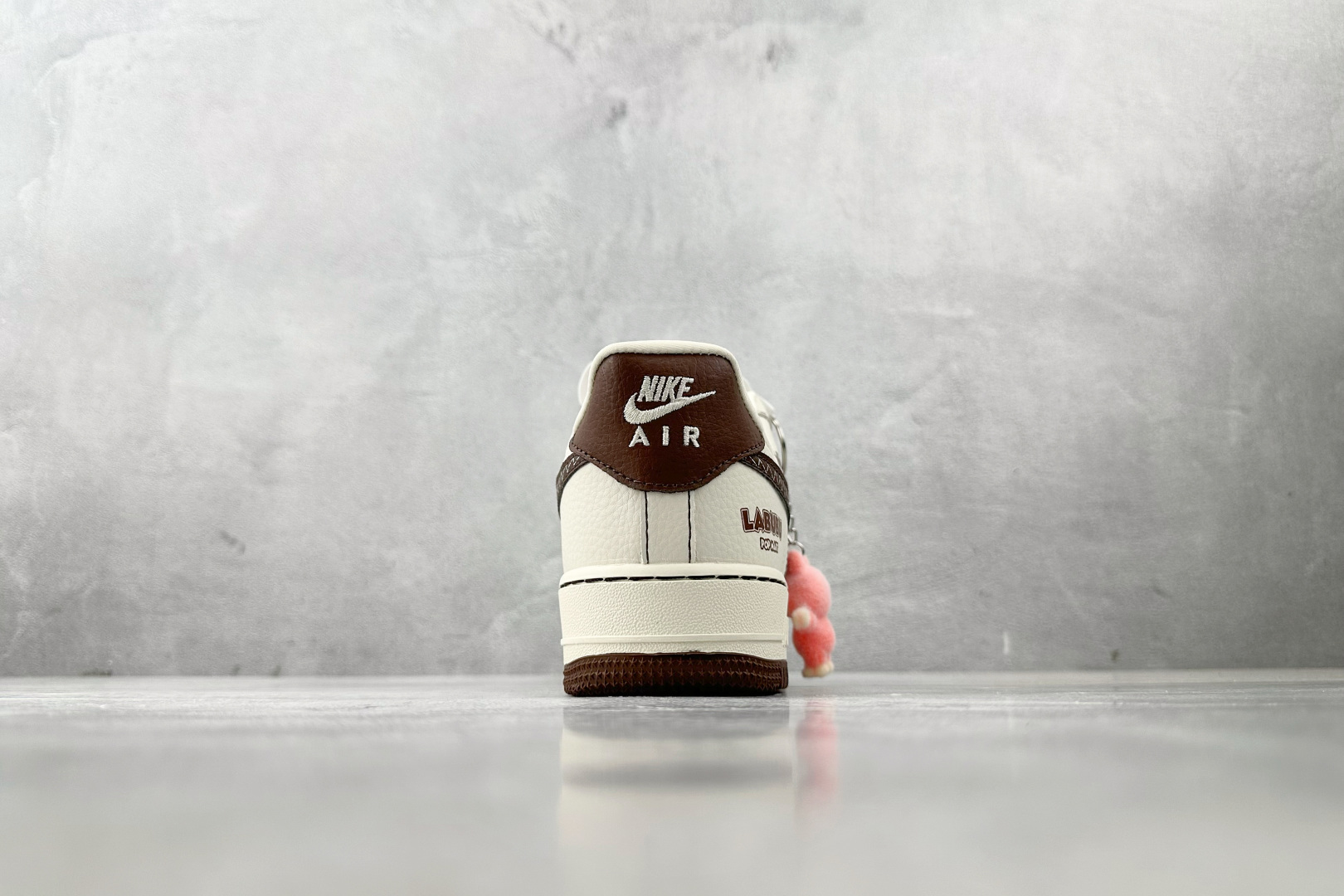 260 Nike Air Force 1 07 拉布布 联名 米白棕 XL1979-105