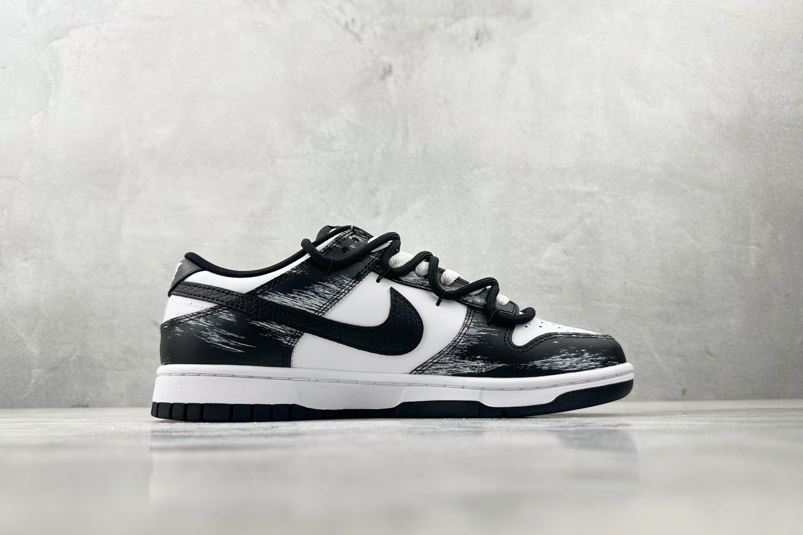 300  定制球鞋 Nike Dunk 死神曼巴 黑白 DD1503-101