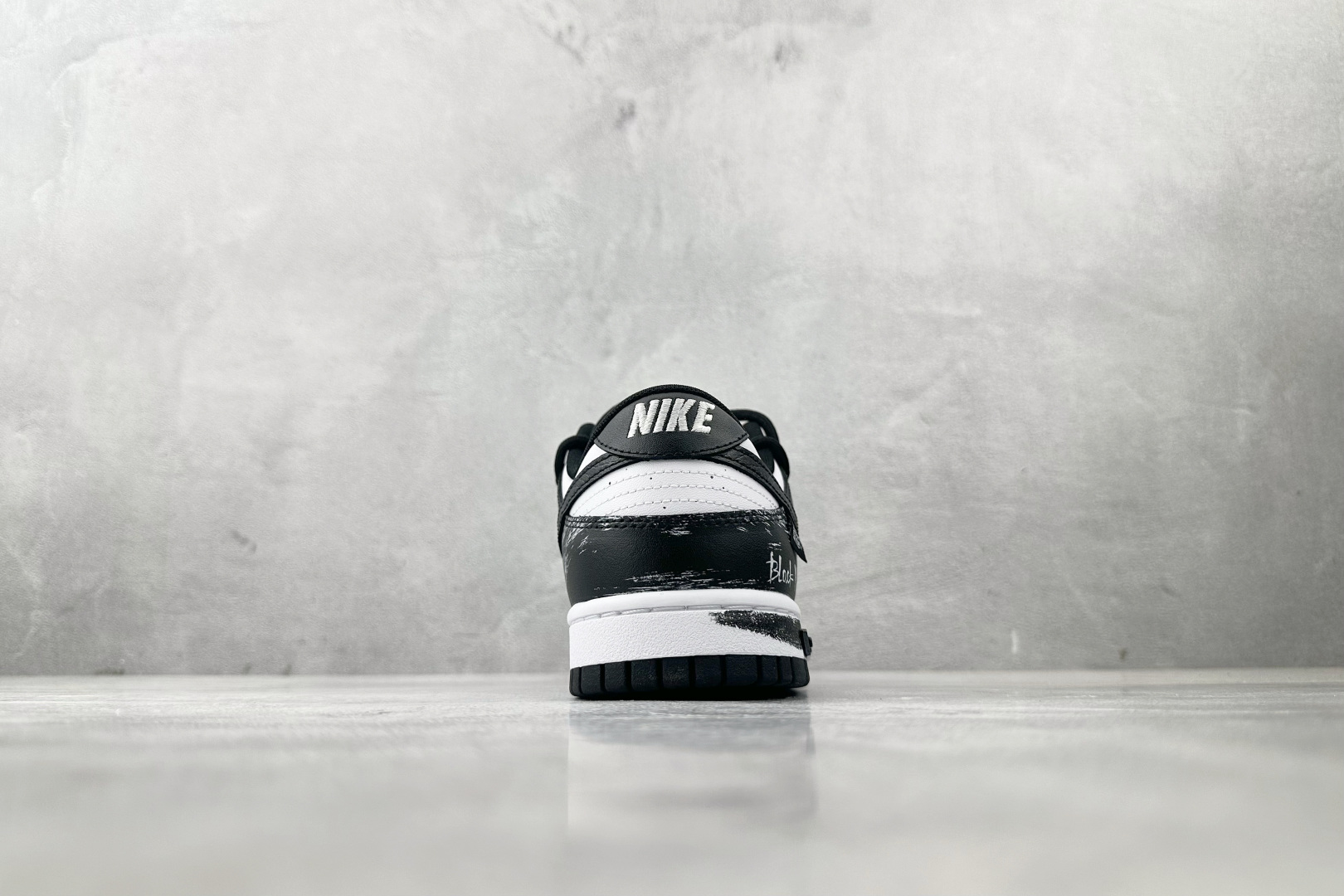 300  定制球鞋 Nike Dunk 死神曼巴 黑白 DD1503-101