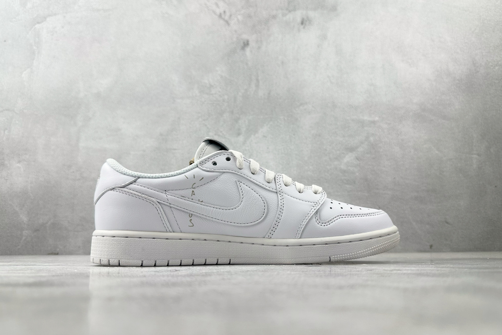 360 Travis Scott x Jordan Air Jordan 1 白色  TD1228-111