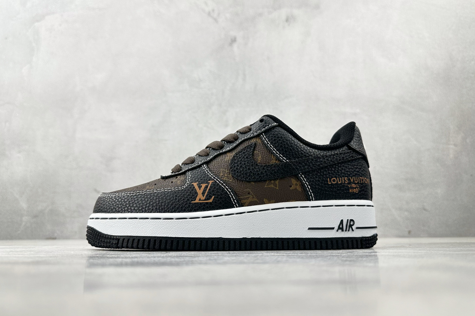 260 Nike Air Force 1 07 LV 联名 黑棕 CZ3986-002