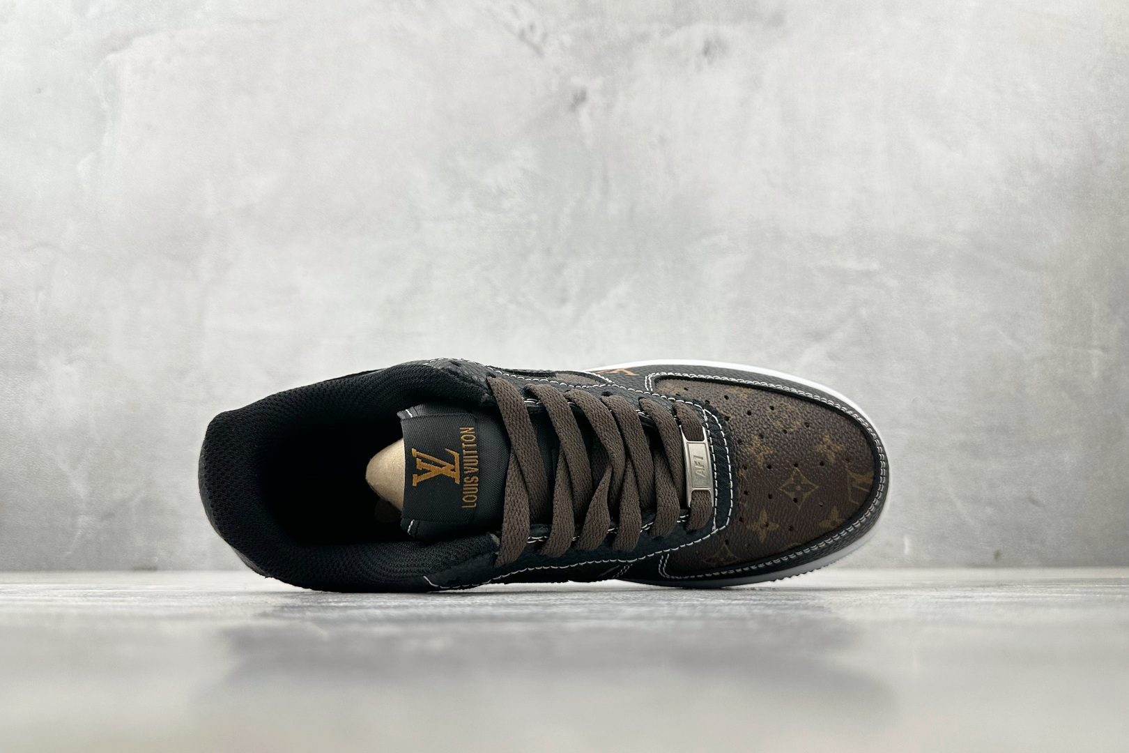 260 Nike Air Force 1 07 LV 联名 黑棕 CZ3986-002