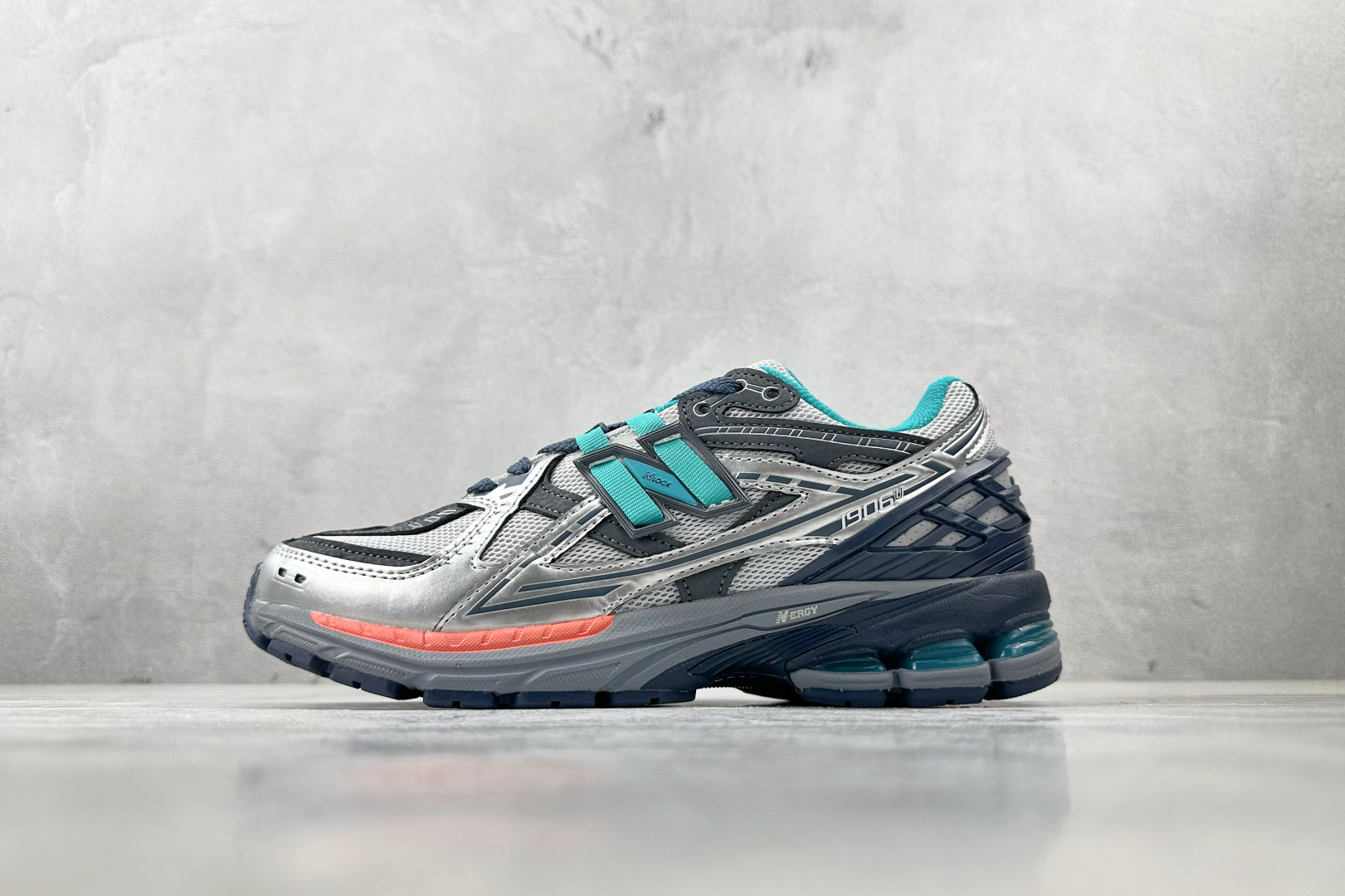 200 纯原出品 The Whitaker Group x New Balance NB 1906U 蓝色 M1906NK1