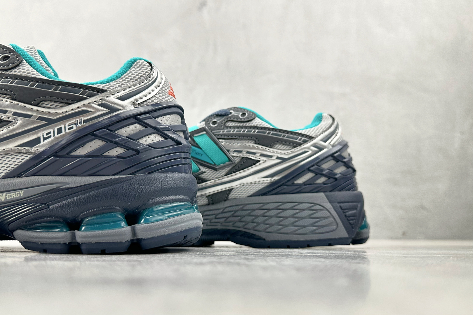 200 纯原出品 The Whitaker Group x New Balance NB 1906U 蓝色 M1906NK1