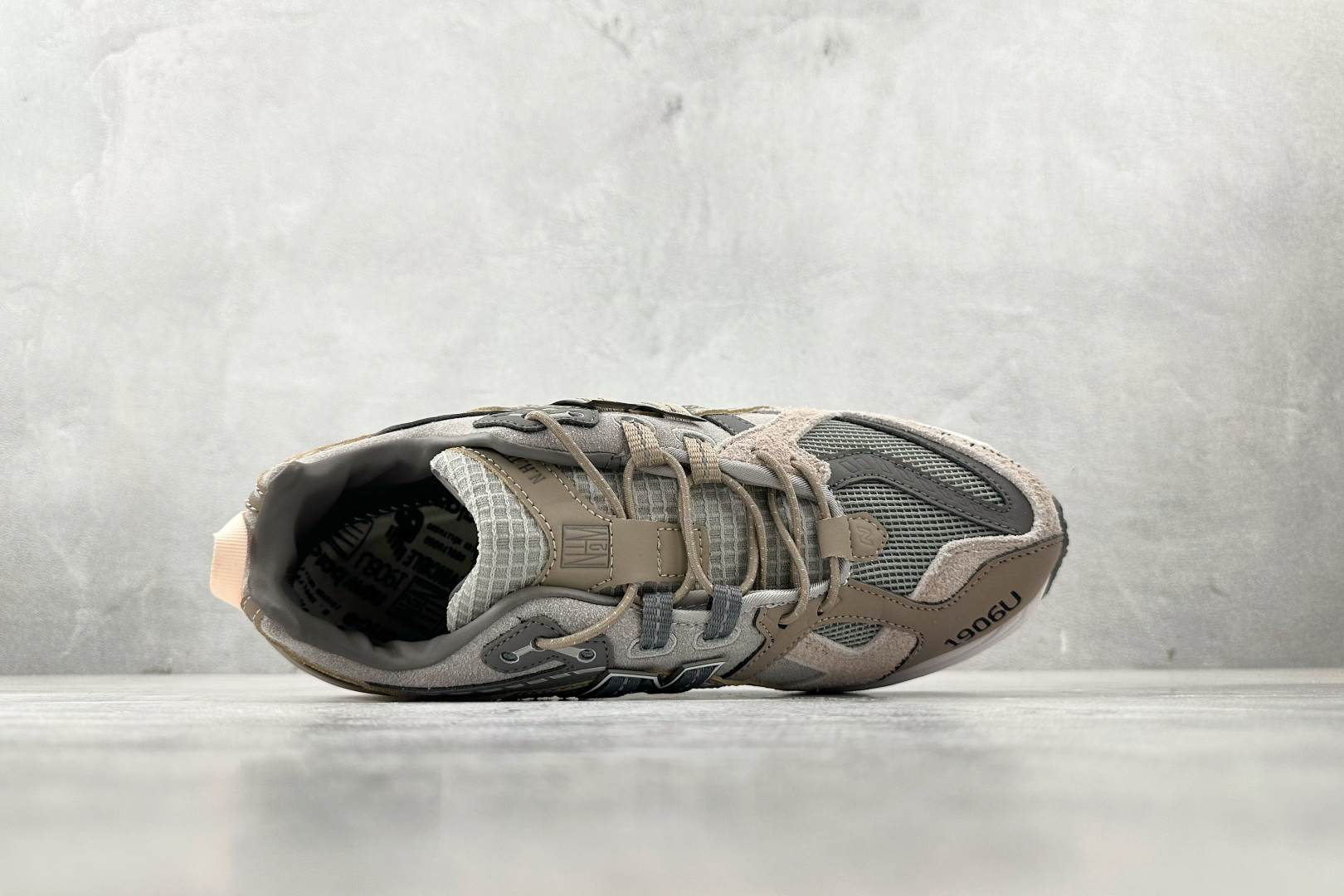 200 纯原出品 INVINCIBLE × N.HOOLYWOOD × New Balance NB 1906U 卡其色 M1906NIH