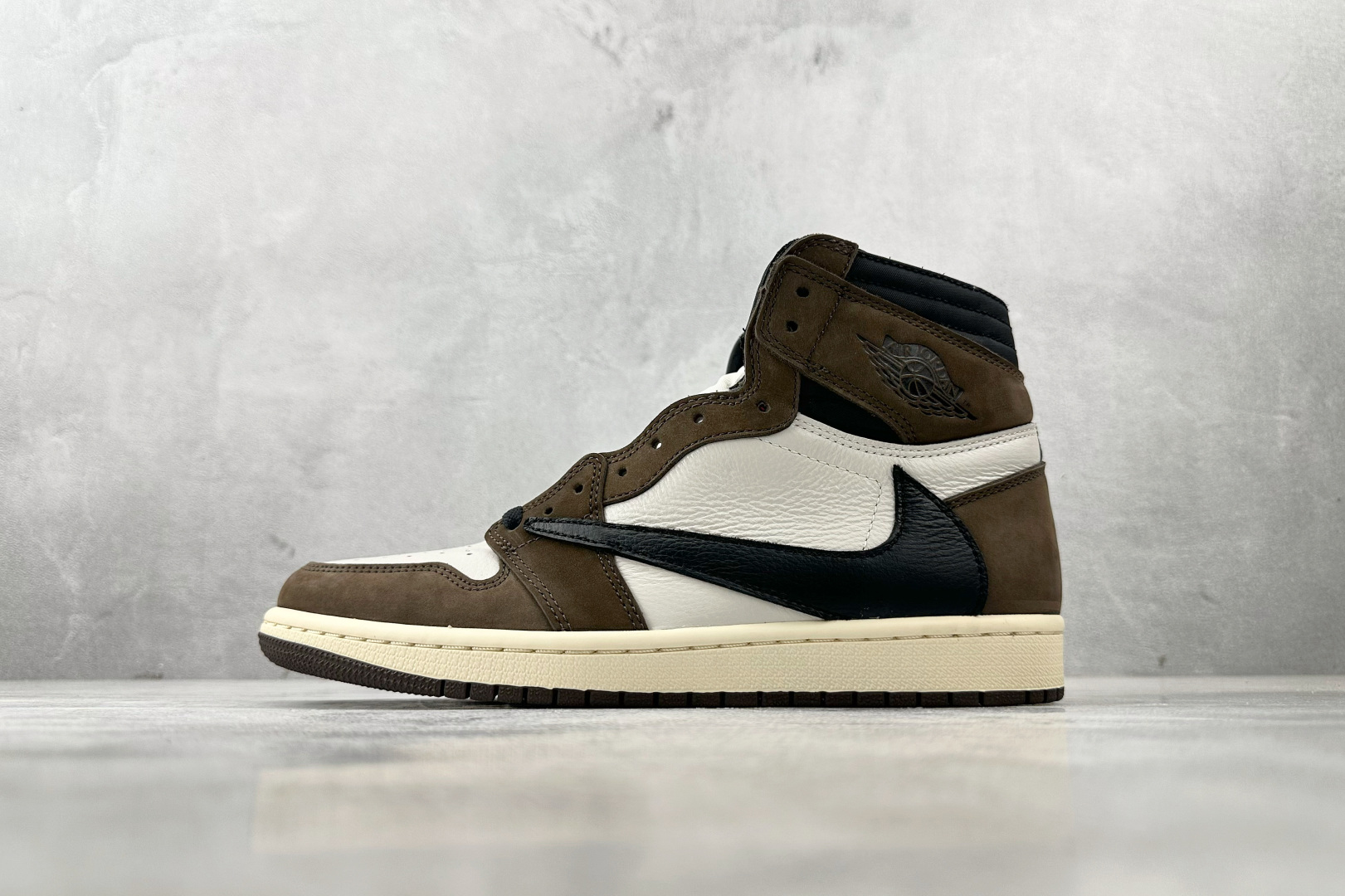 430 Travis Scott x Jordan Air Jordan 1 High Ts Sp 倒钩 深棕  CD4487-100