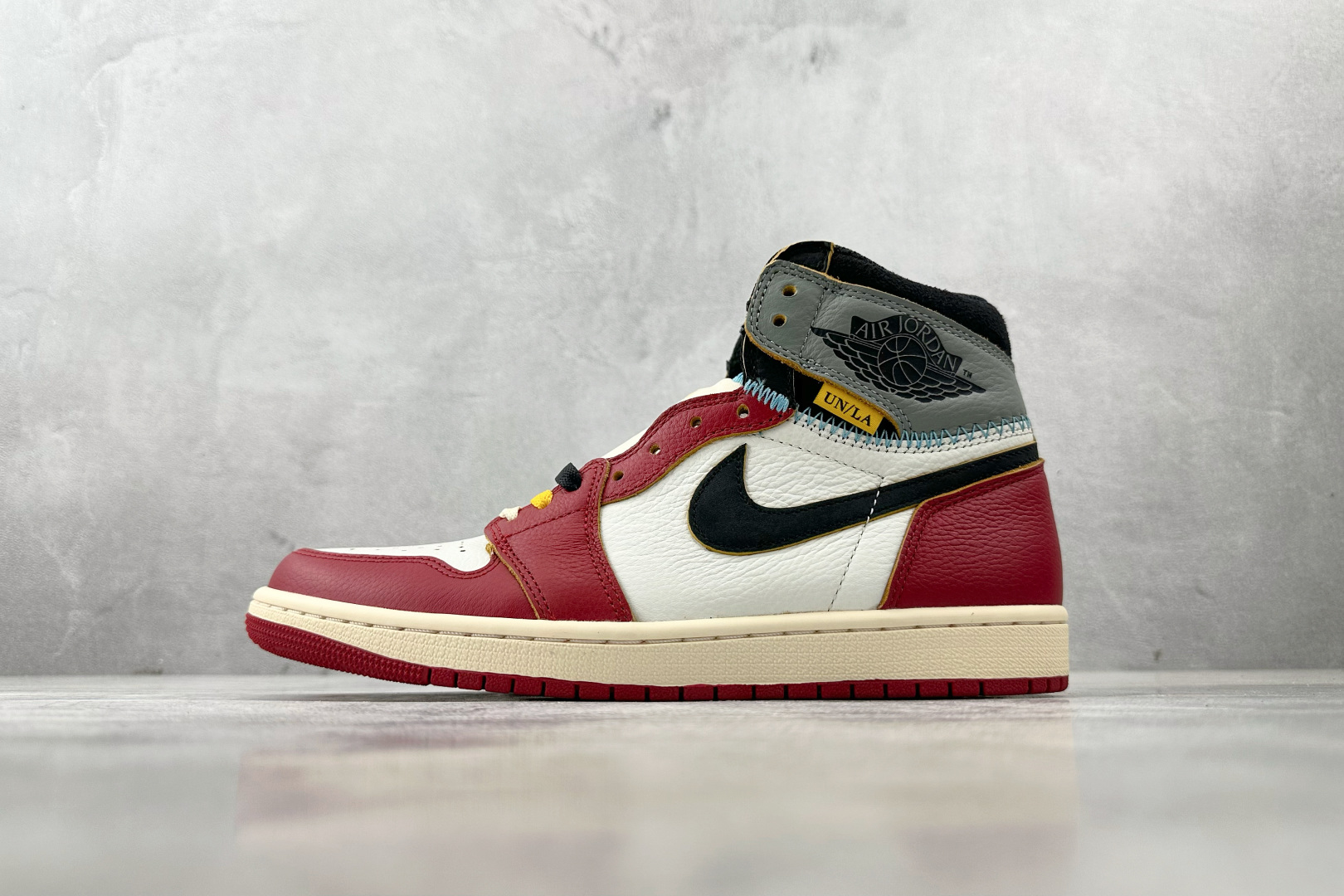 440 Unix Jordan Air Jordan 1 白红灰  HV8563-600