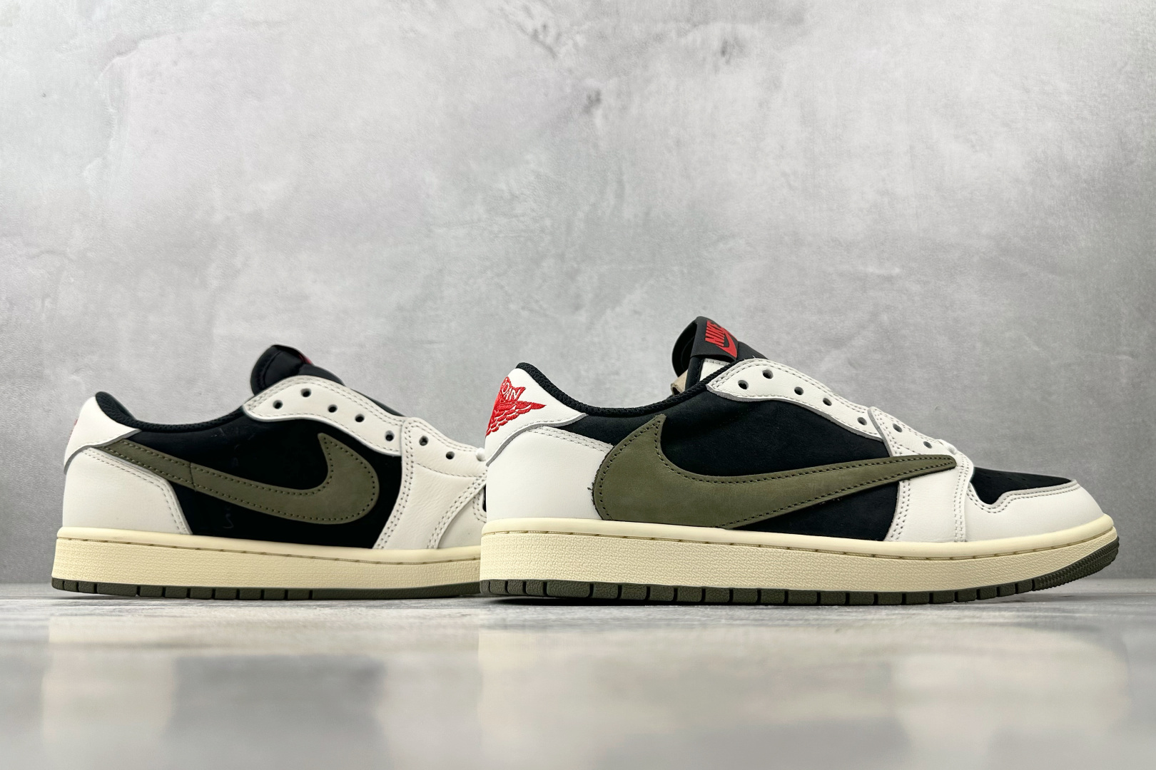 360 Travis Scott x Jordan Air Jordan 1 Low ”Medium Olive” 联名款 黑绿橄榄  DZ4137-106