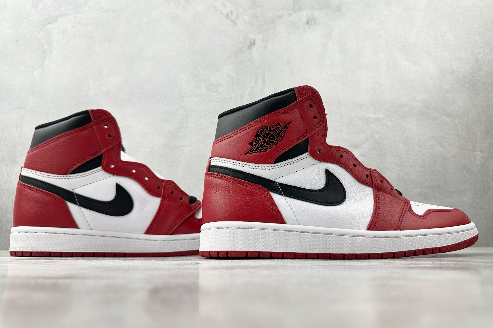 410 Jordan Air Jordan 1 Retro Chica芝加哥 白红  555088-101