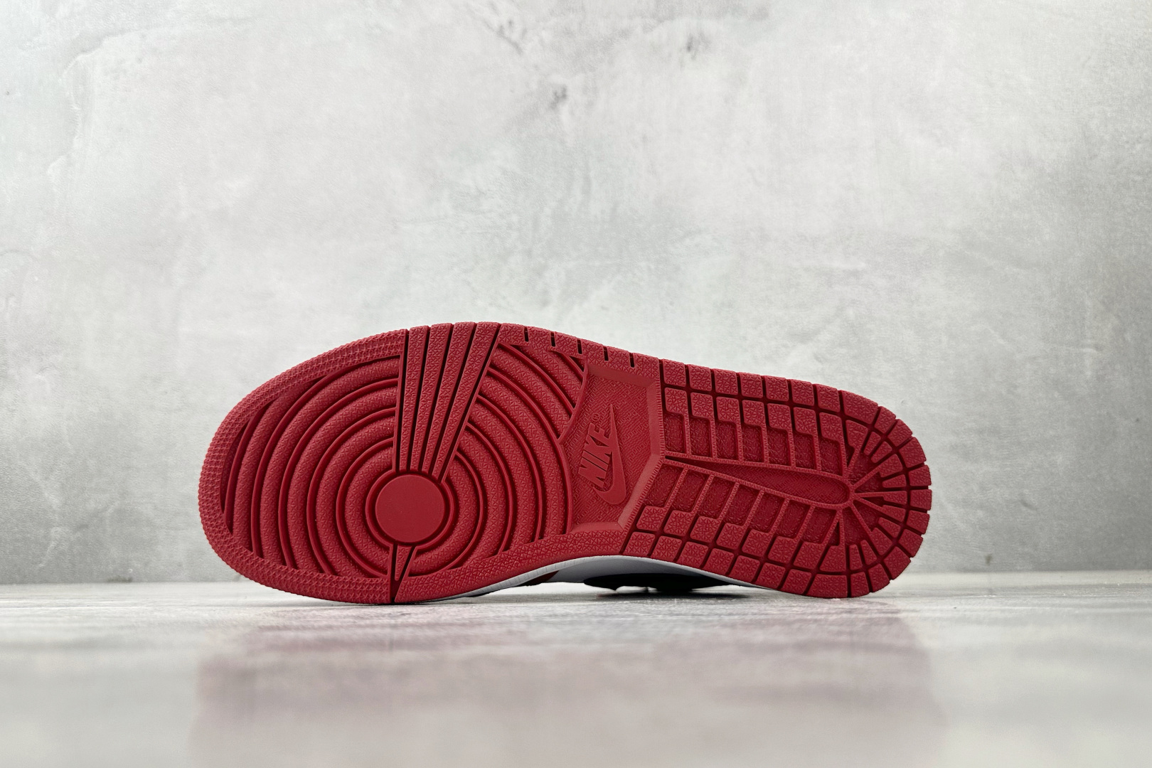 410 Jordan Air Jordan 1 Retro Chica芝加哥 白红  555088-101