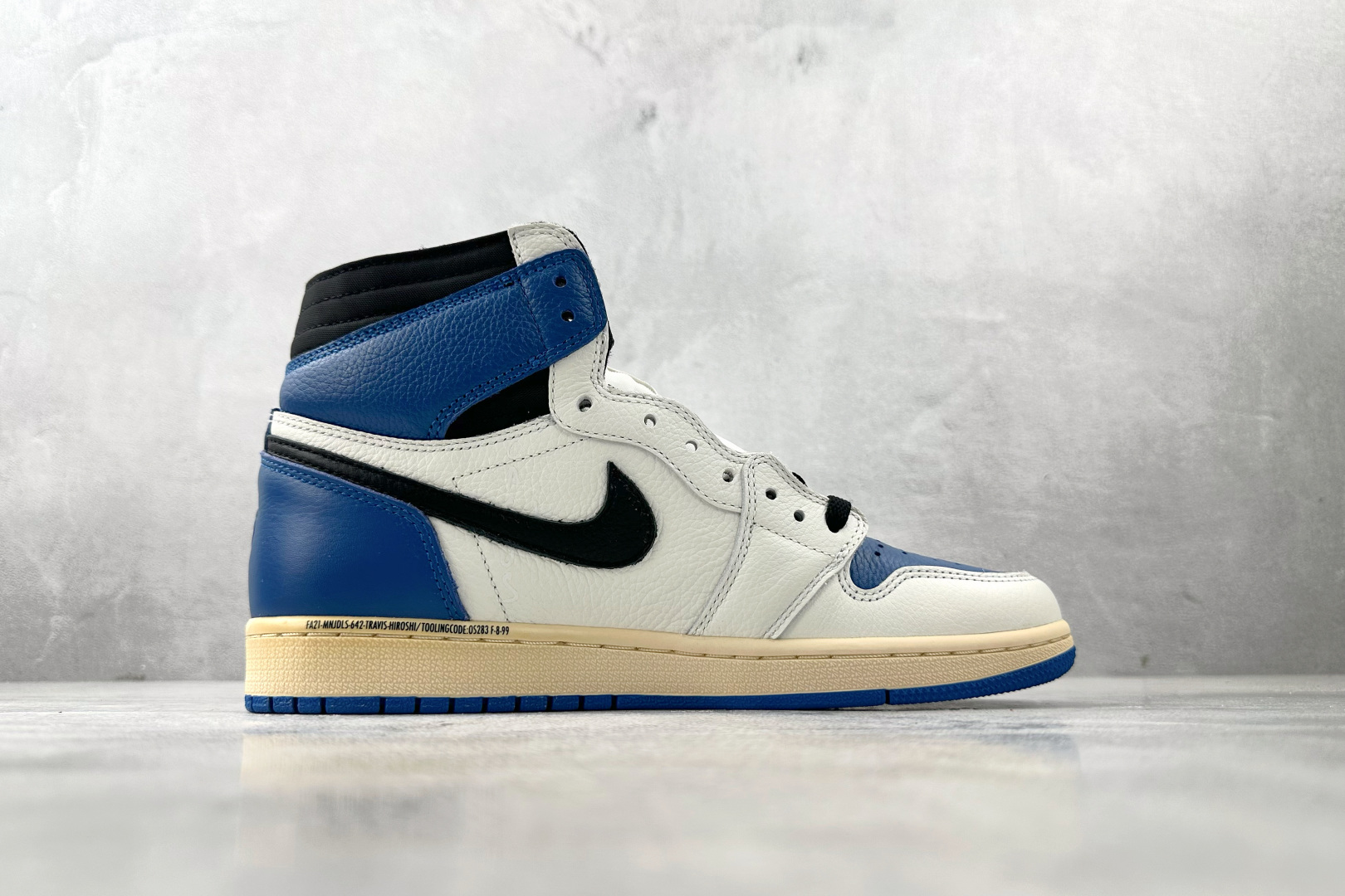 410 Travis Scott x Fragment x Jordan Air Jordan 1 HighSP ”Military Blue” 闪电 倒钩 蓝白黑  DH3227-105