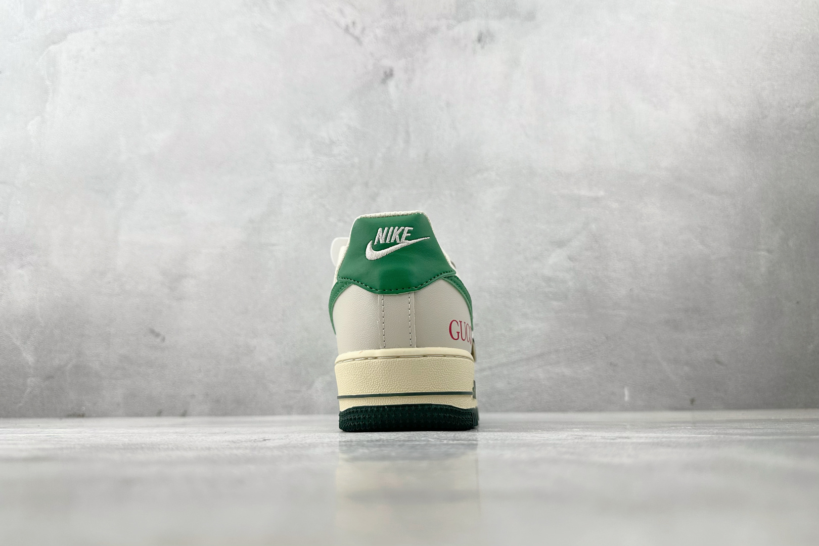 260 Nike Air Force 1 07 GUCCI 联名 灰白绿 AH8462-003