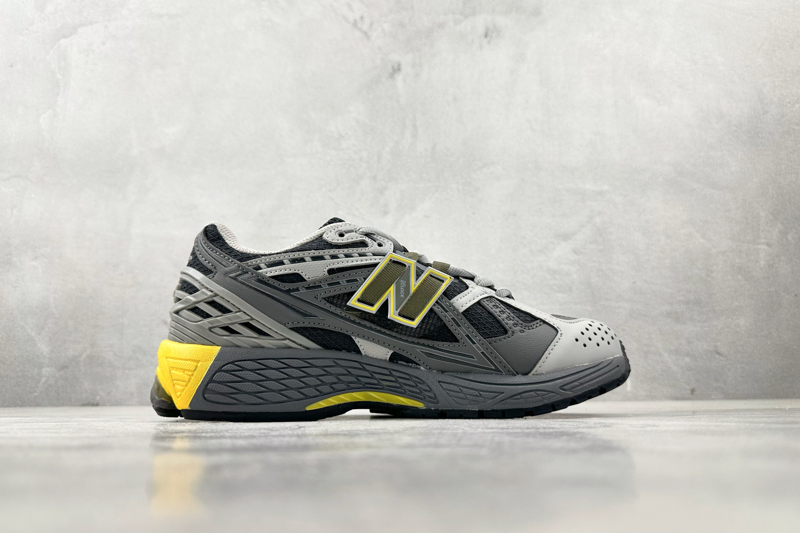 200 纯原出品 New Balance NB 1906U 黑灰色 M1906NA