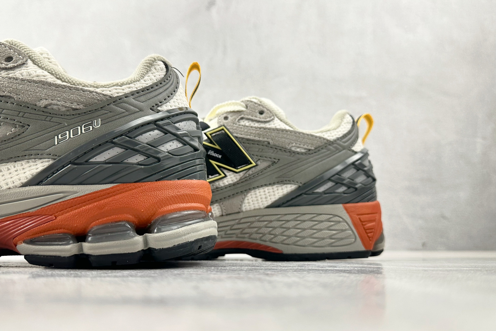 200 纯原出品 The Whitaker Group x New Balance 1906U 米灰橙 M1906NG1