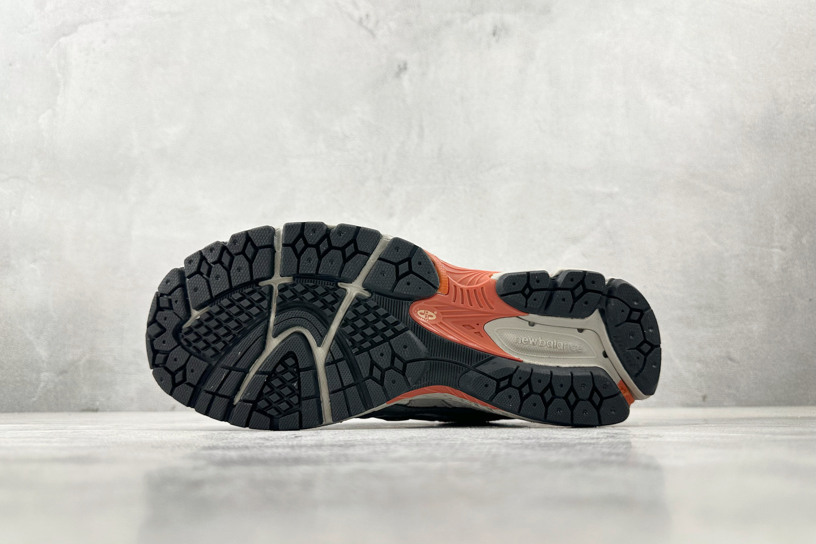 200 纯原出品 The Whitaker Group x New Balance 1906U 米灰橙 M1906NG1