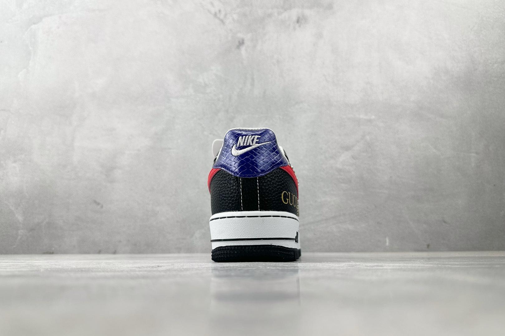 260 Nike Air Force 1 07 GUCCI 联名 黑红 AH8462-001