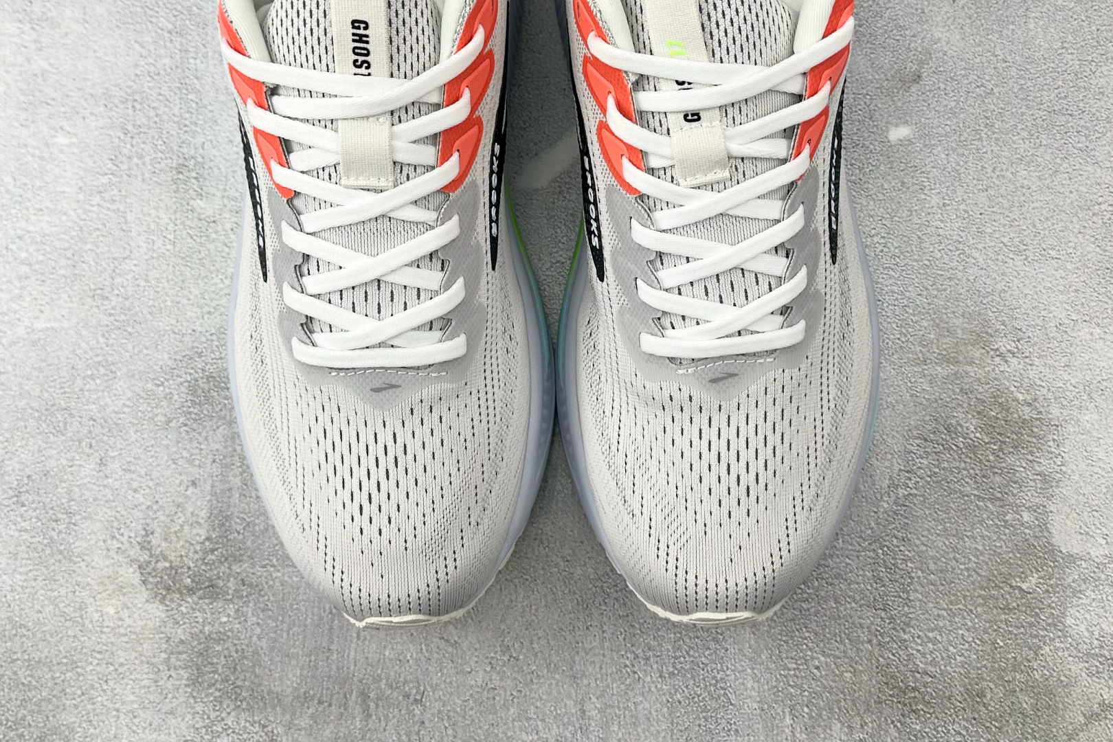 210 Brooks布鲁克斯 Gho17 灰色 1104421D-112