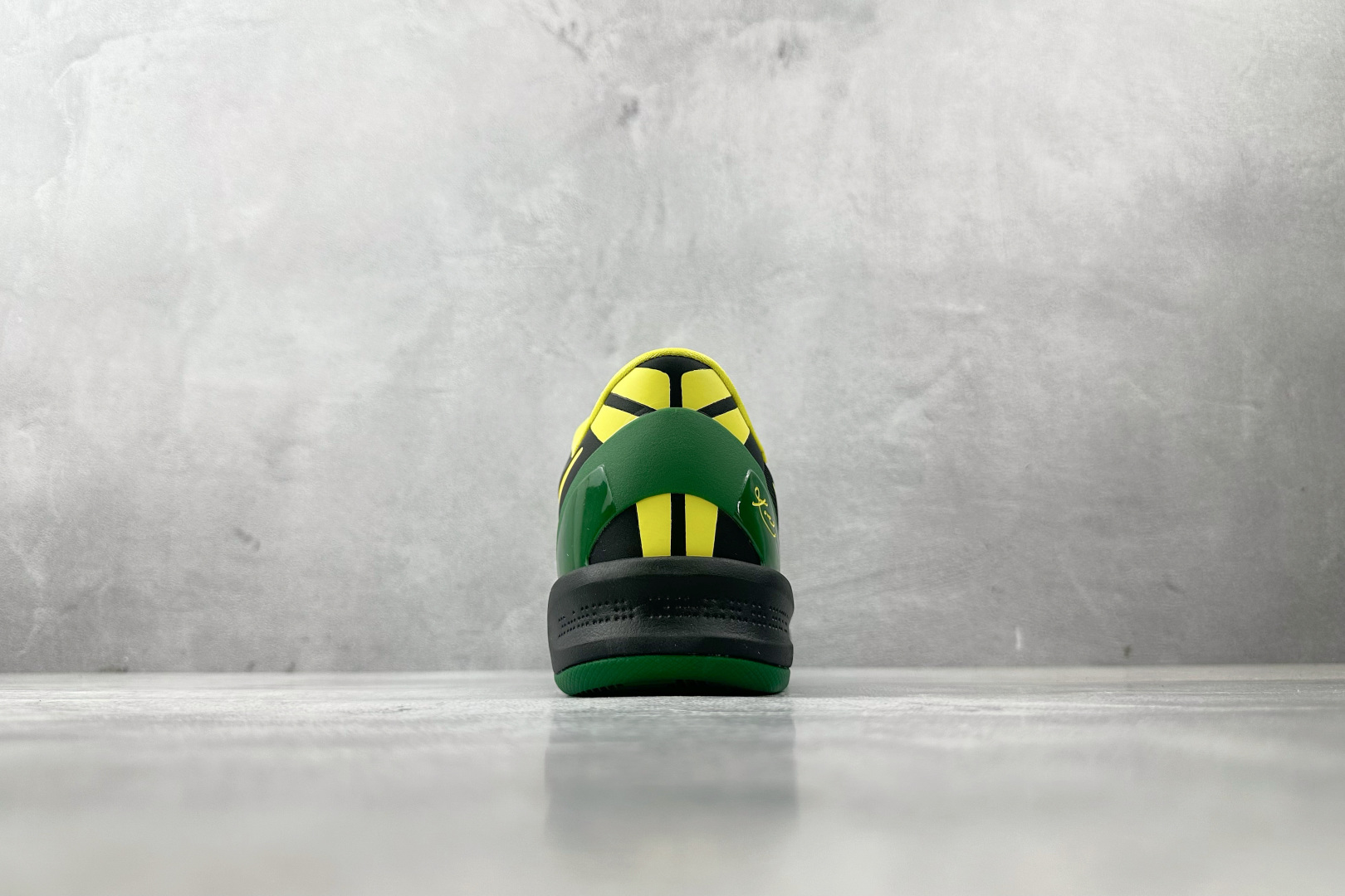 450 顶级纯原 完美复刻 Nike Kobe 8 “OREGDUCKS” PE PACK 黑绿 1647933