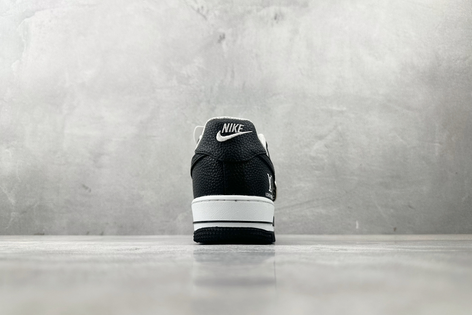 260 Nike Air Force 1 07 LV 联名 黑色 CZ3986-003