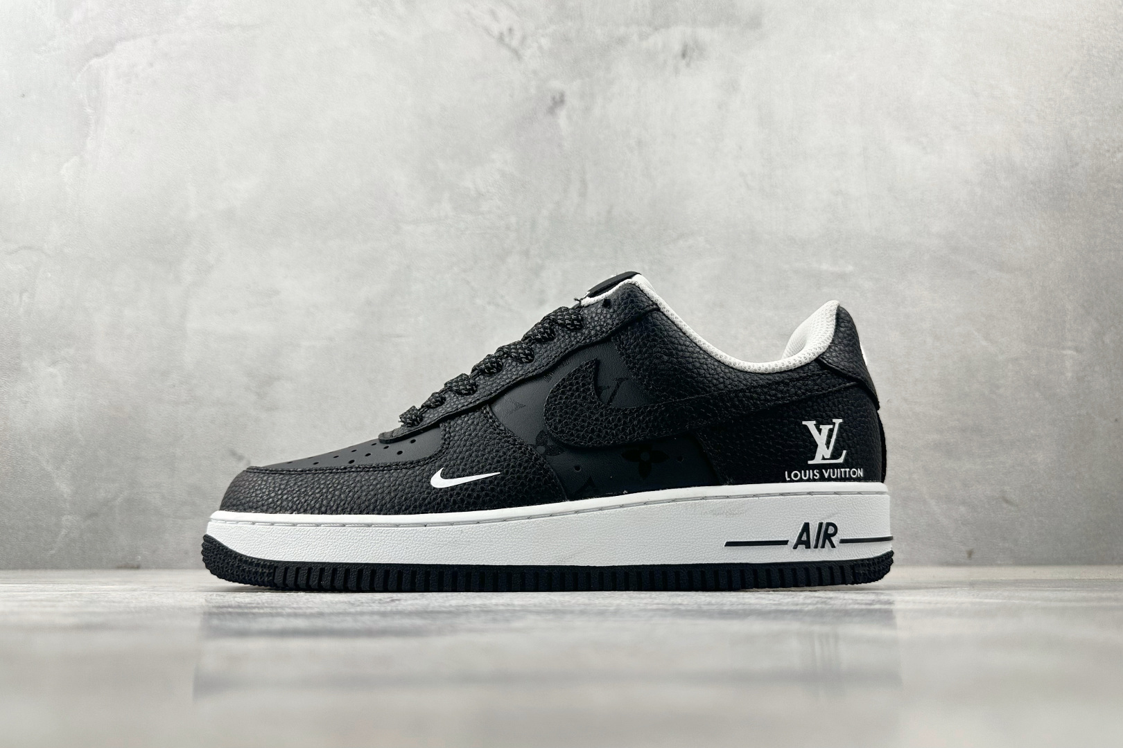 260 Nike Air Force 1 07 LV 联名 黑色 CZ3986-003