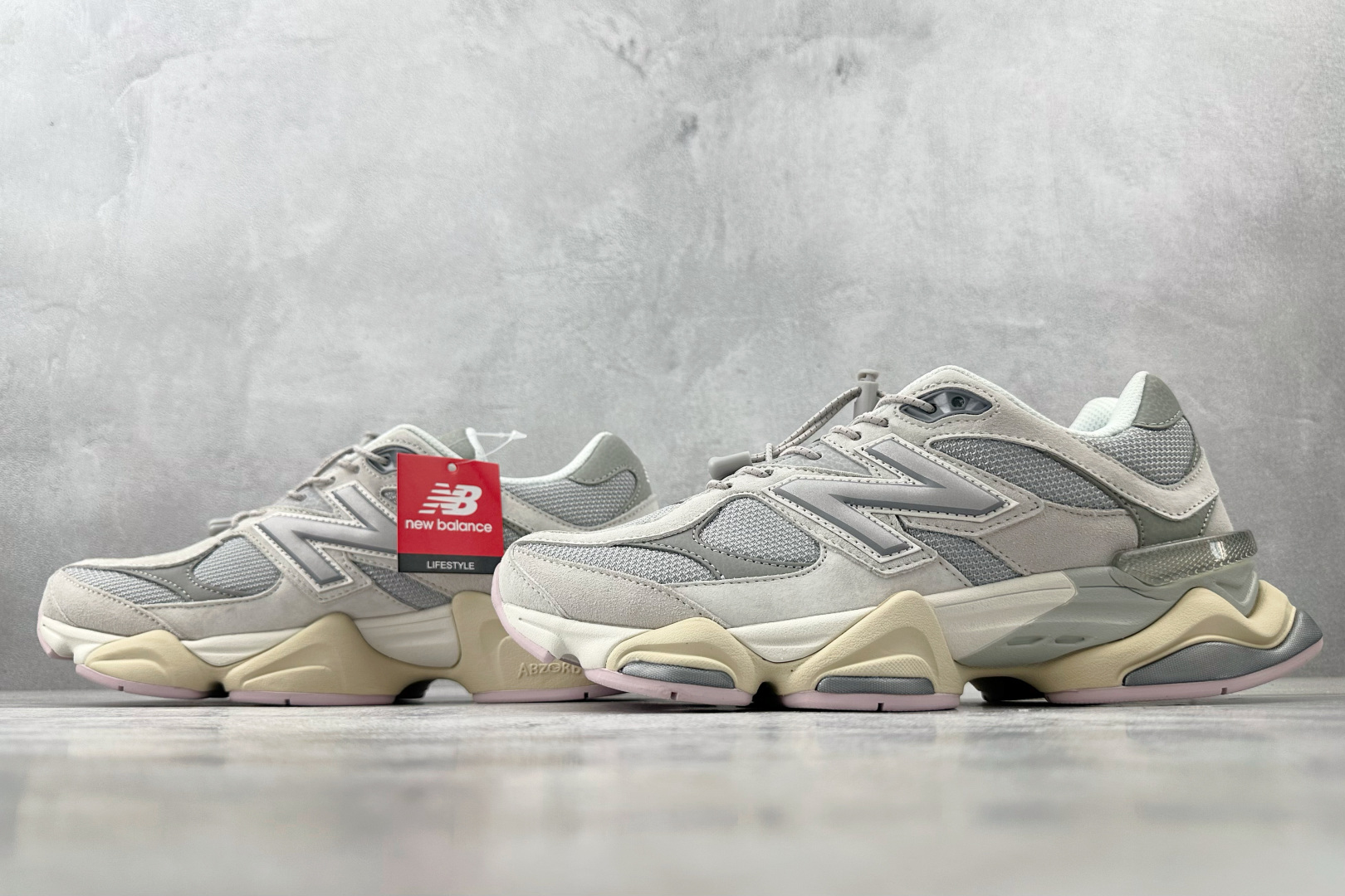 
New Balance NB 9060 浅灰紫

货号：U9060GM
尺码：36 36.5 37.5