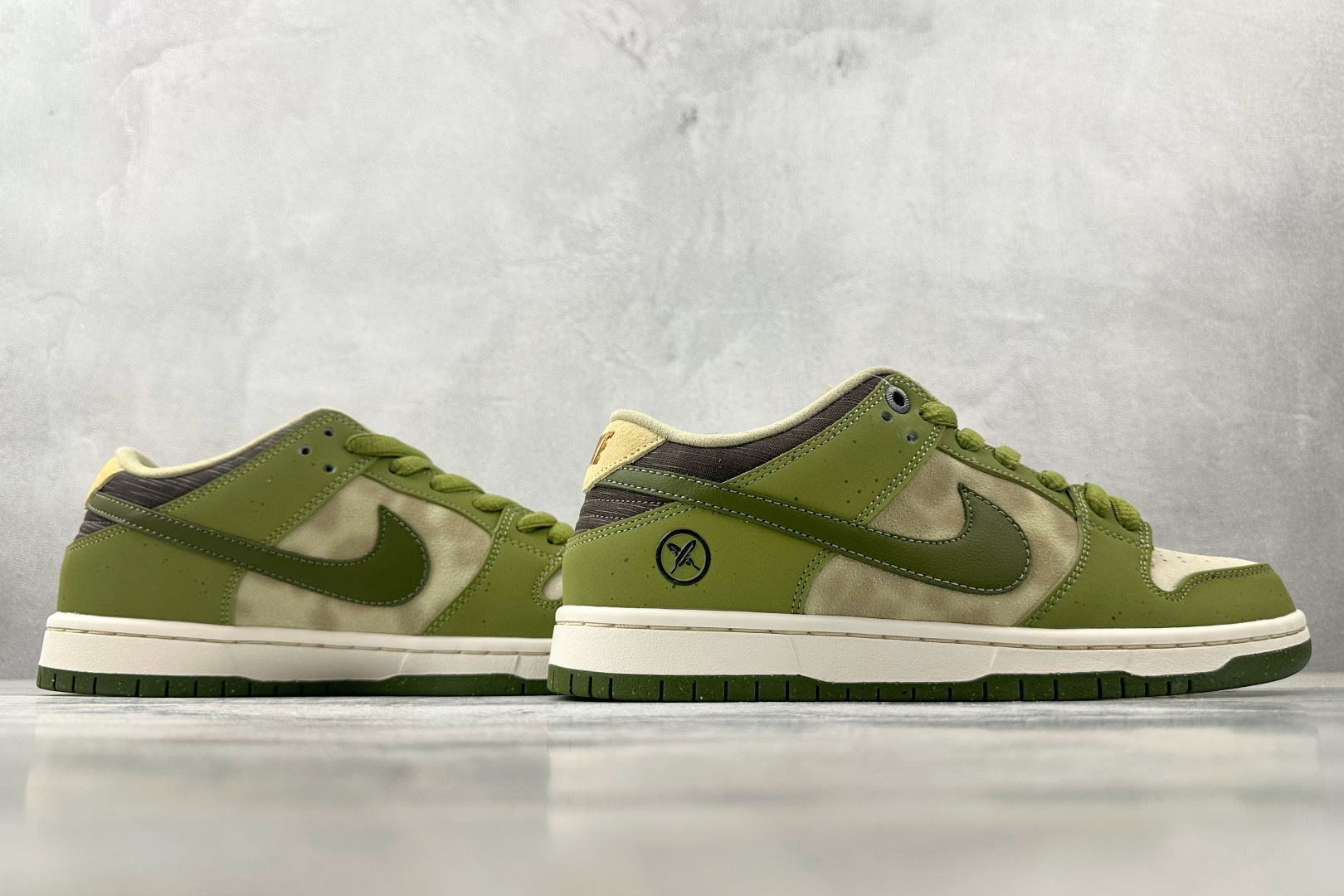 200 免检版 配色齐全 Yuto Horigome x Nike Dunk SB Low ”Asparagus”绿白 HF8022-300