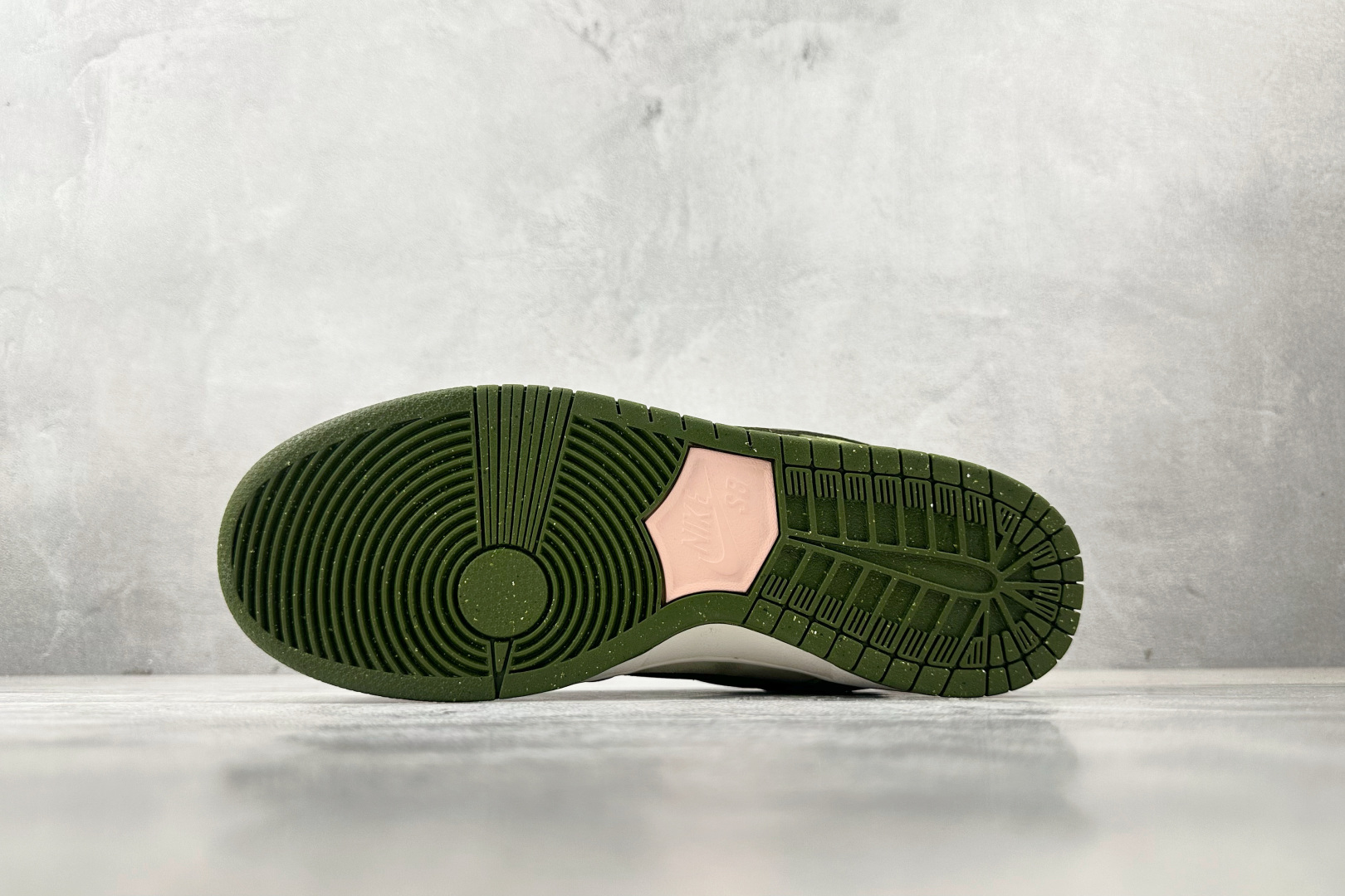 200 免检版 配色齐全 Yuto Horigome x Nike Dunk SB Low ”Asparagus”绿白 HF8022-300