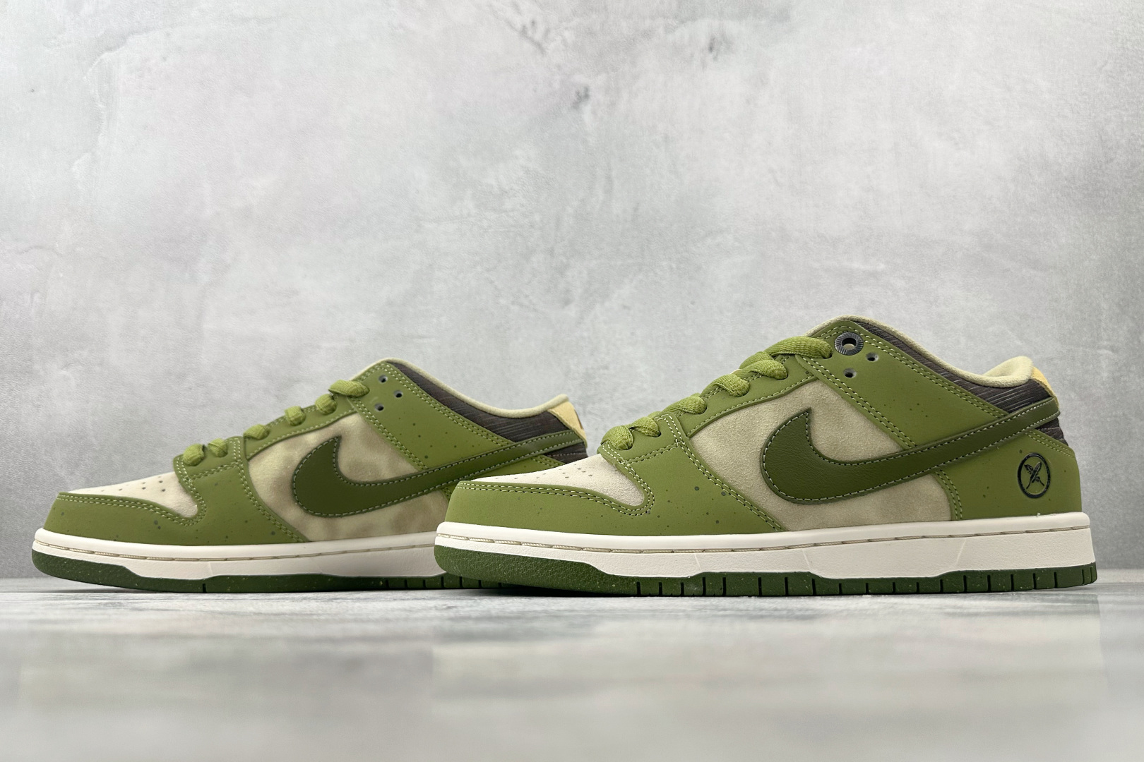 200 免检版 配色齐全 Yuto Horigome x Nike Dunk SB Low ”Asparagus”绿白 HF8022-300