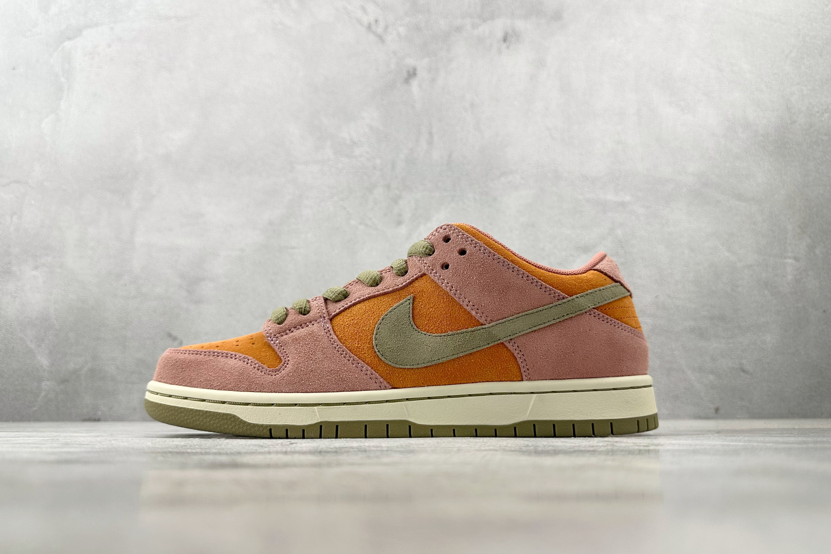 200 免检版 配色齐全 Nike Dunk SB DUNK LOW PRO Red Stardu绿红 HJ4135-600