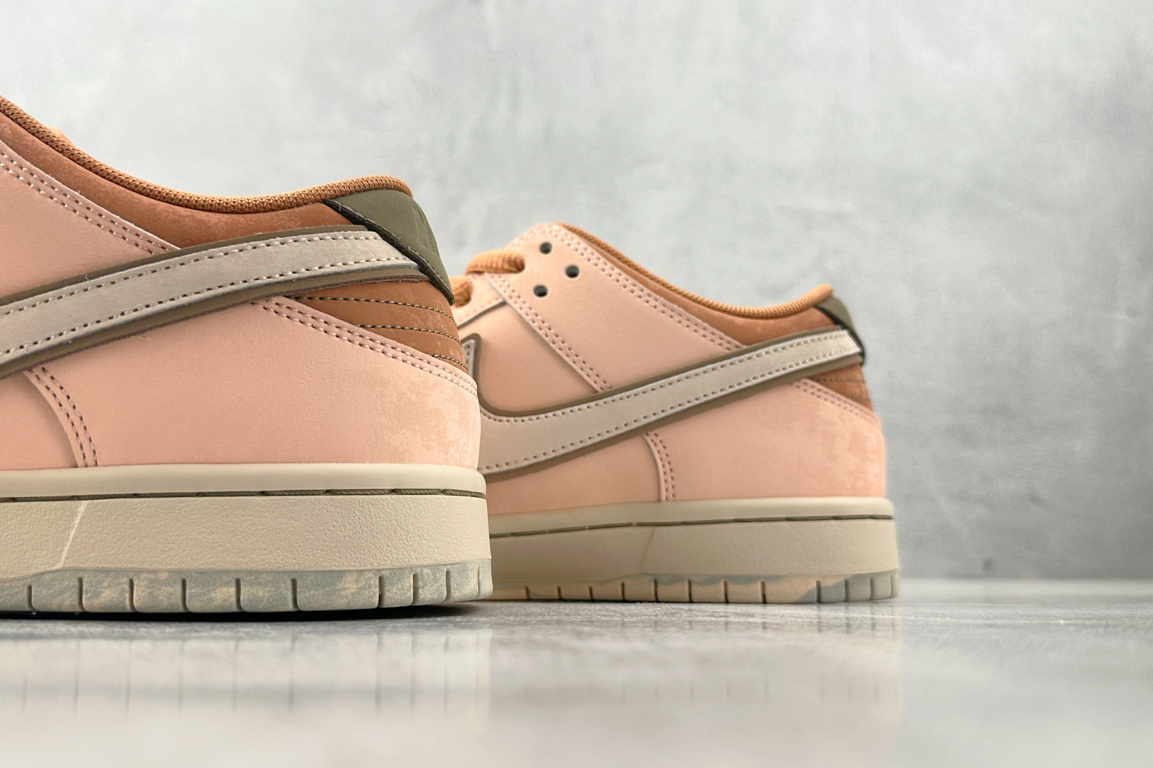 200 免检版 配色齐全 Nike Dunk SB ”Trocadéro Gardens” 粉米棕 FV5926-200