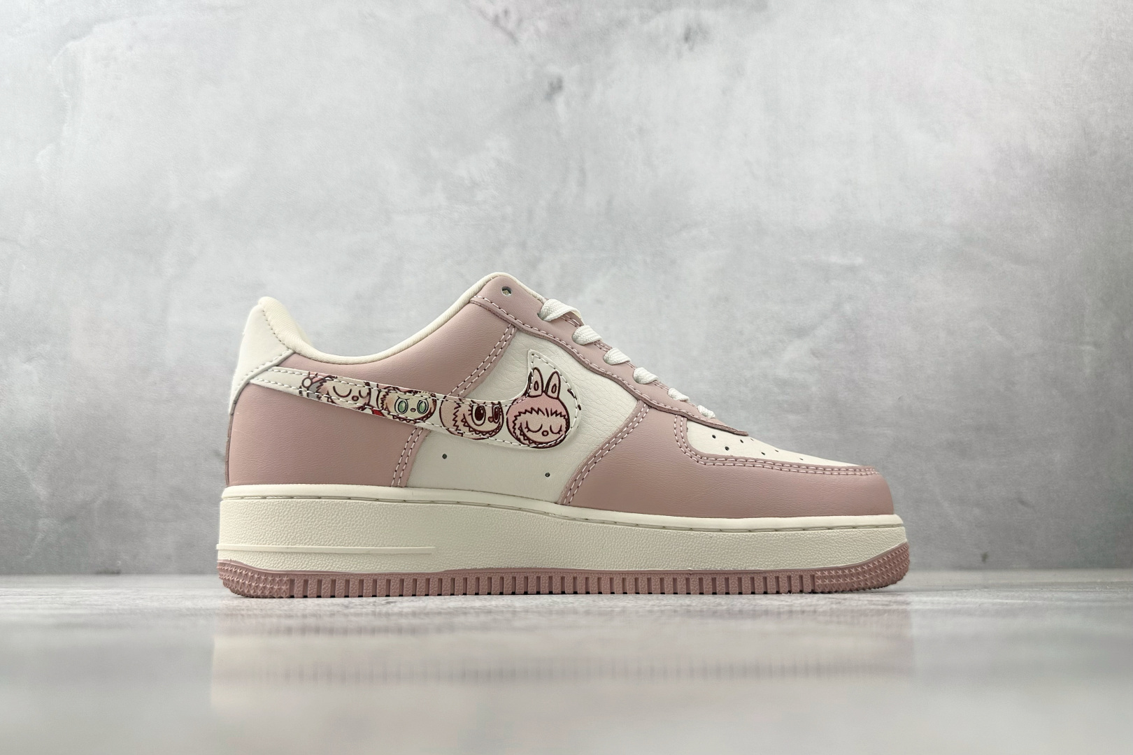 260 Nike Air Force 1 07 拉布布 联名 米白粉 KB1688-006