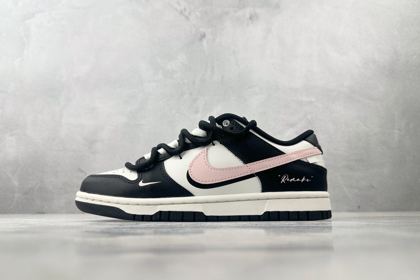 280  定制球鞋 Nike Dunk 梦幻粉钻 黑白粉 BP0510-050