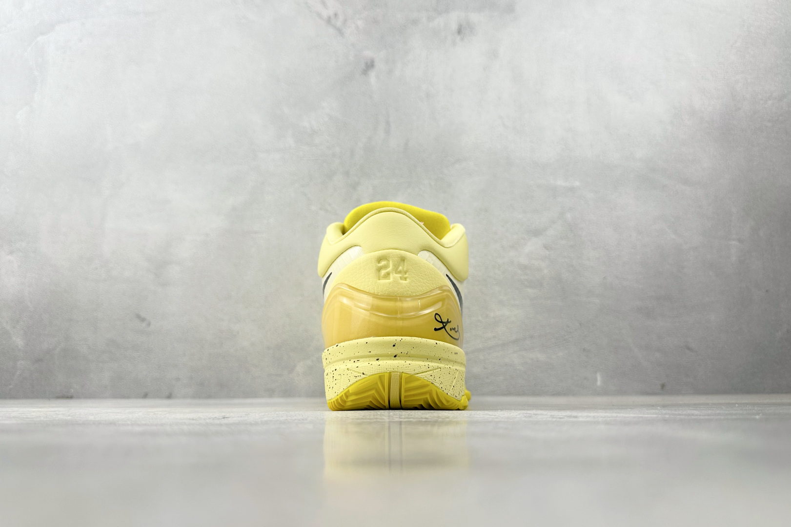 480 纯原生产线 Nike Zoom Kobe 4 Protro “CHBL”黄色 IH0587-700