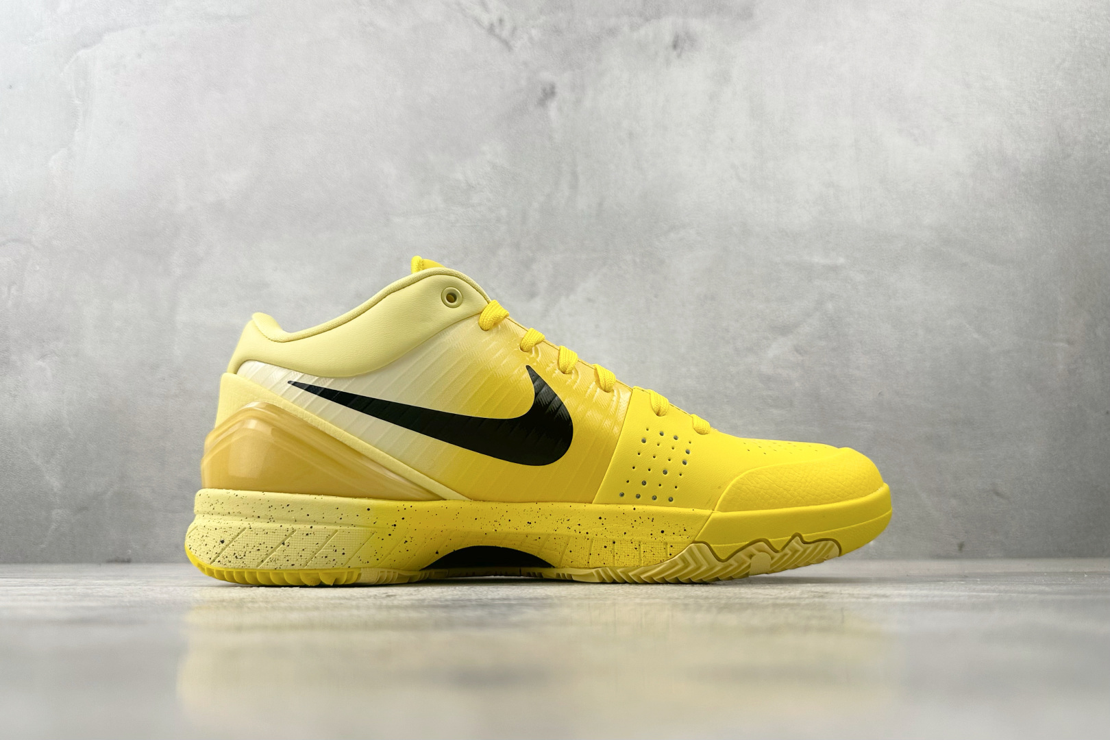 480 纯原生产线 Nike Zoom Kobe 4 Protro “CHBL”黄色 IH0587-700
