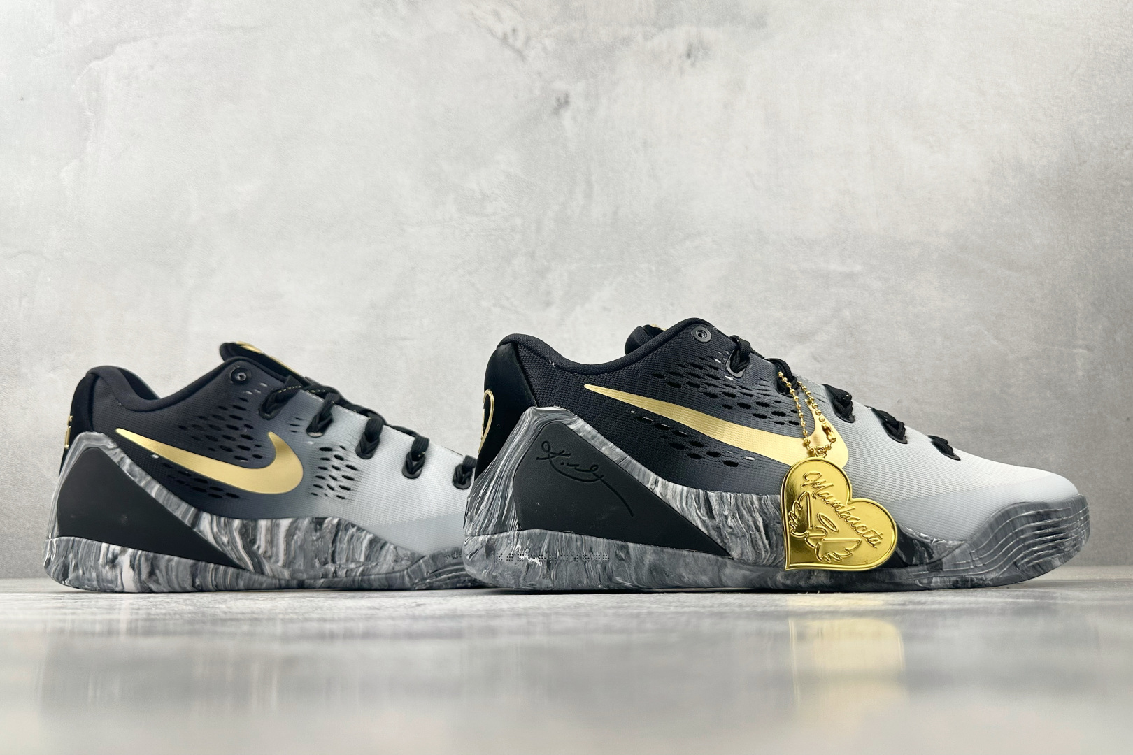 450 纯原生产线 Nike Kobe 9 EM 黑白色 FZ7333-002