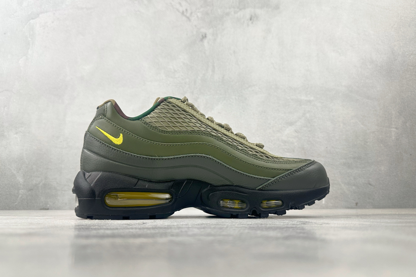 380 顶级纯原 完美复刻 CORTEIZ x Nike Air Max 95 橄榄绿 FB2709-300