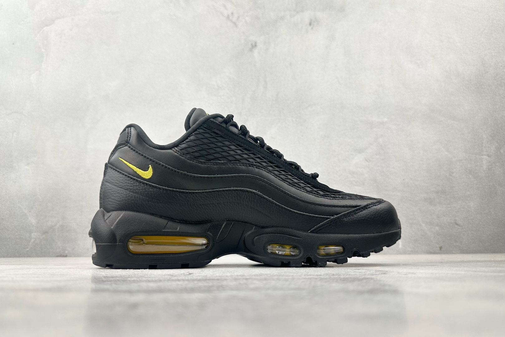 380 顶级纯原 完美复刻 Corteiz x Nike Air Max 95 Tour Yellow 黑色 FB2709-003