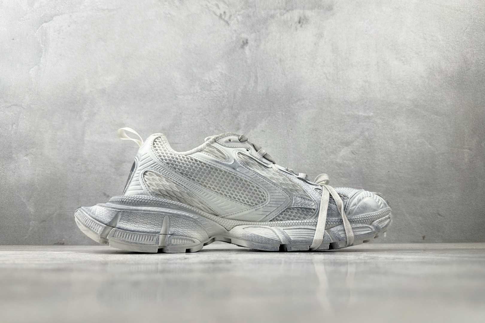 250 Balenciaga巴黎世家 3XL 银色 734734WTRMH9080