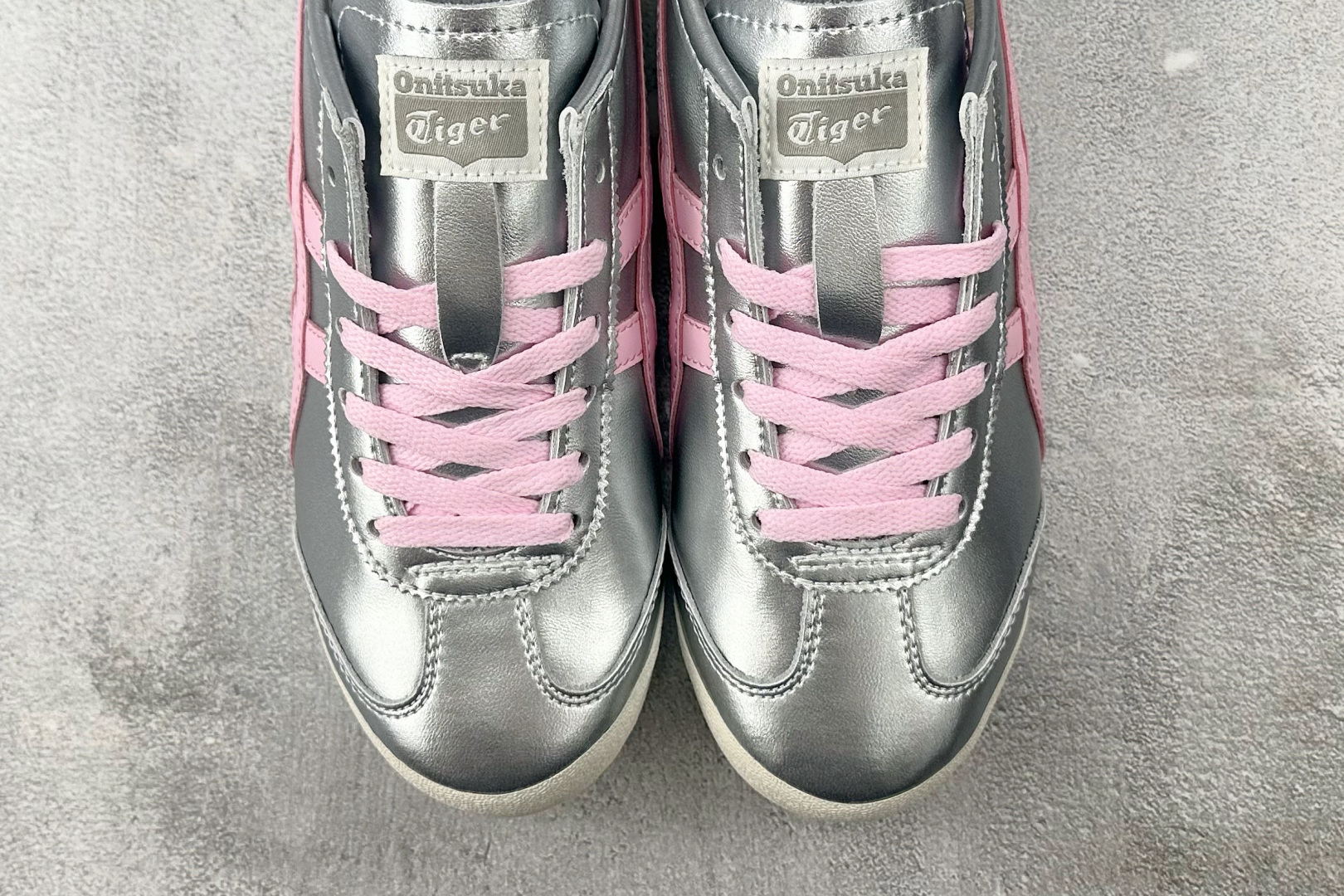 160 渠道特供 Onitsuka Tiger鬼塚虎 MEXICO 66 银粉 THL7C2-9399