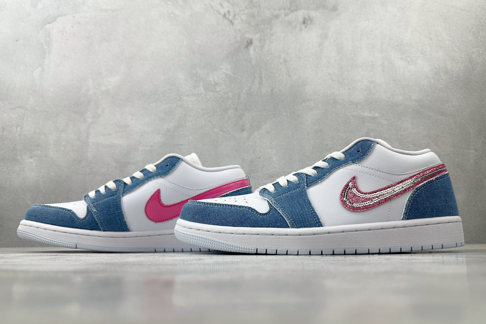 综合版 Jordan Air Jordan 1 白蓝色 HQ2001-400