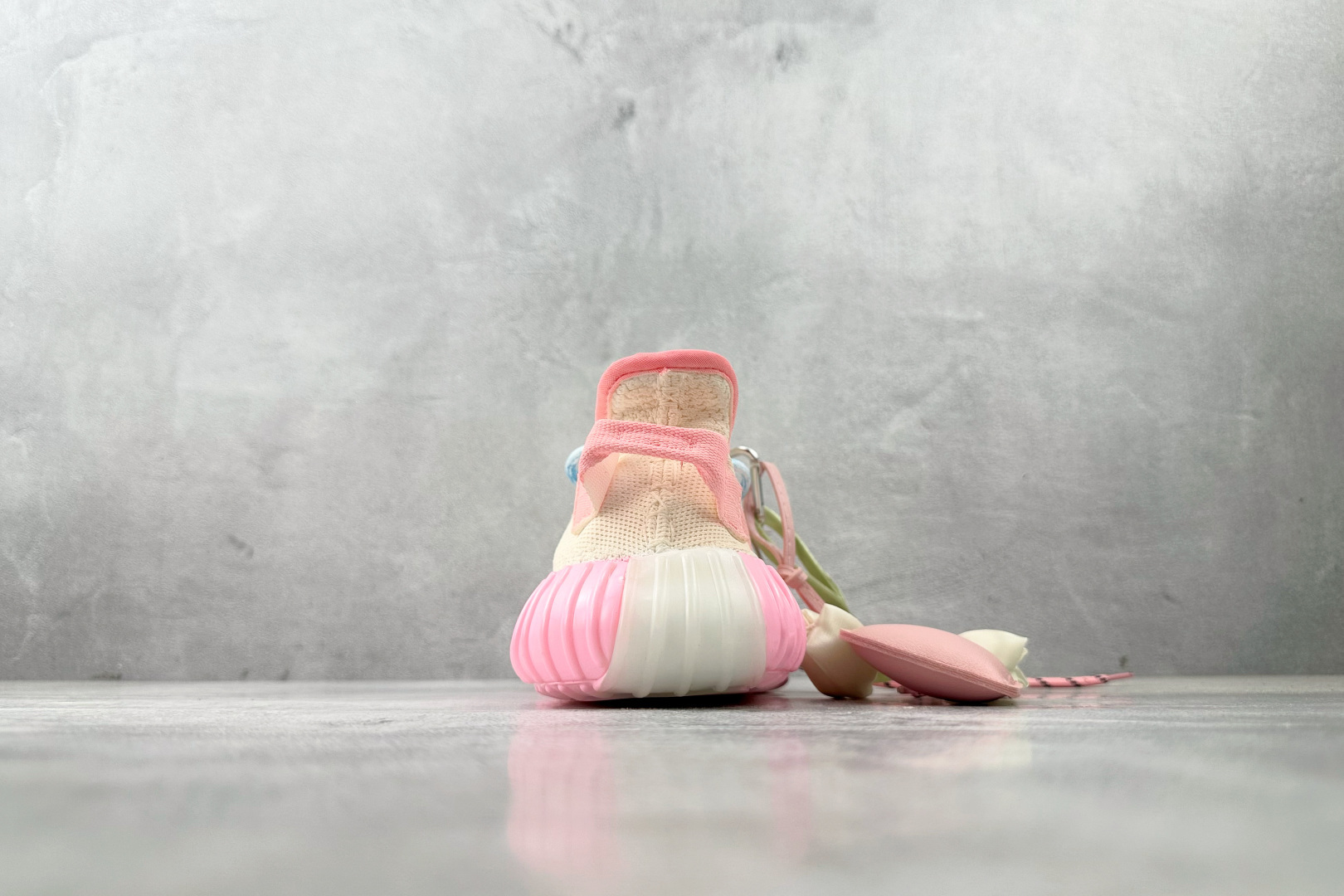 260 定制球鞋 adidas originals Yeezy boo 350 V2冰淇淋 浪漫夏日粉云朵 HQ6316