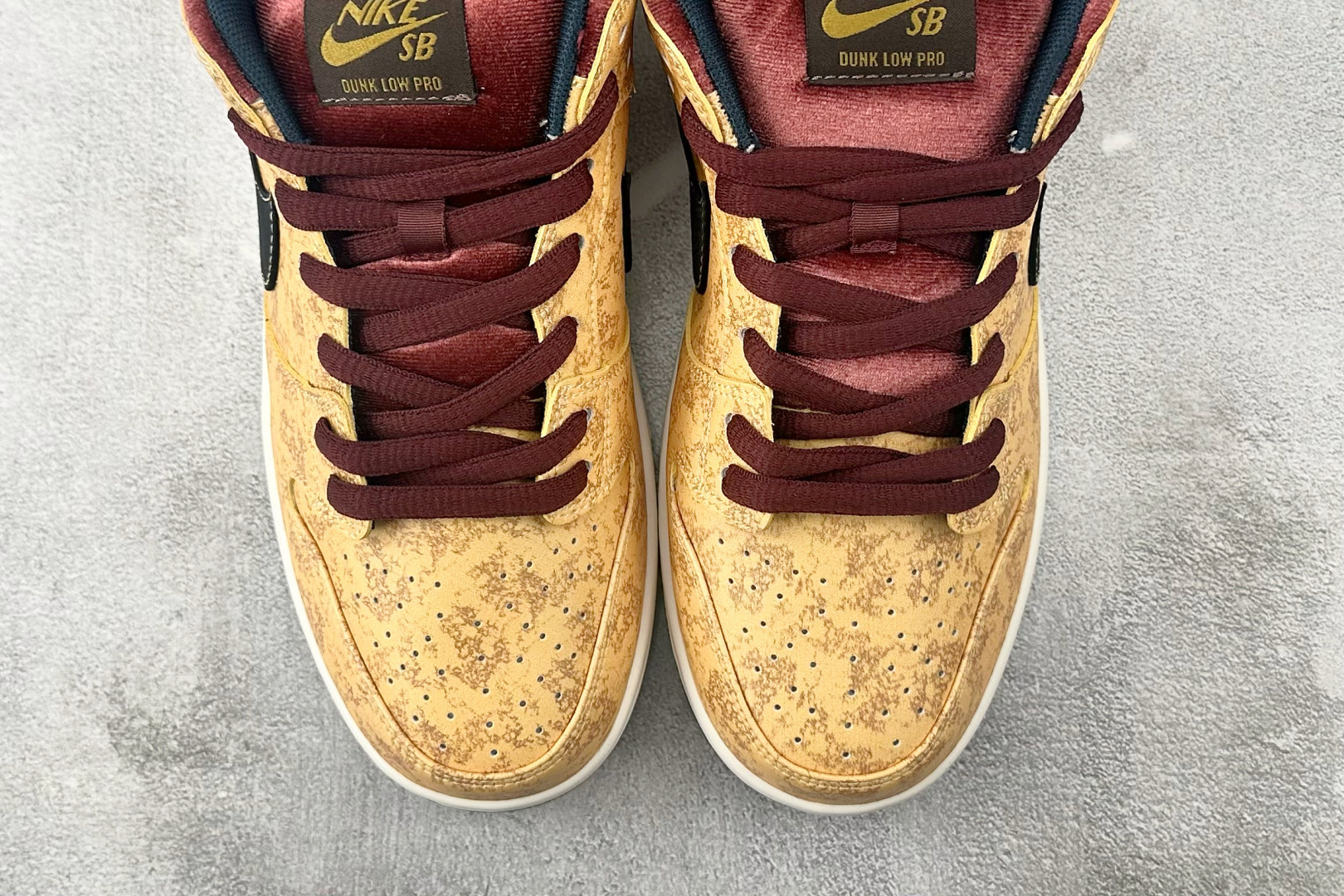 免检版 配色齐全 Nike Dunk SB Low “City of Cinema”黄色 FZ1278-200