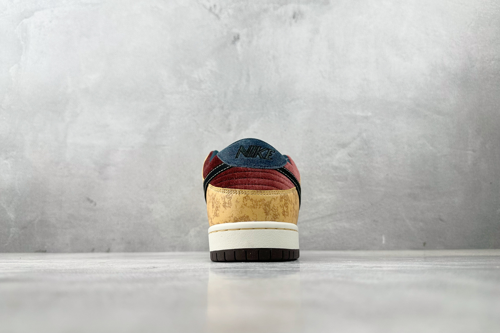 免检版 配色齐全 Nike Dunk SB Low “City of Cinema”黄色 FZ1278-200