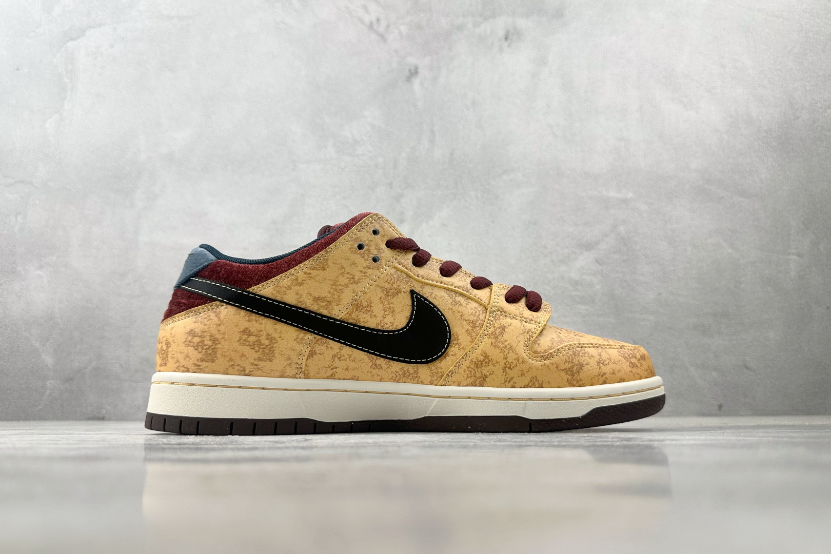免检版 配色齐全 Nike Dunk SB Low “City of Cinema”黄色 FZ1278-200