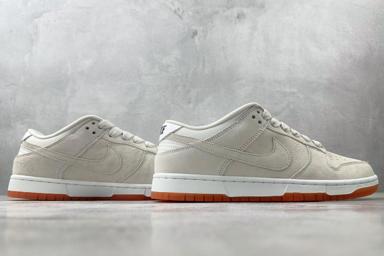 免检版 配色齐全 Nike SB Dunk Low Pro B'Pale Ivory 象牙白色 HJ0367-100-莆田鞋,莆田鞋货源,高仿鞋,高仿鞋货源,安福档口,莆田高仿鞋,莆田鞋批发,高仿鞋批发,莆田高仿运动鞋,高仿运动鞋,莆田运动鞋 免检版 配色齐全 Nike SB Dunk Low Pro B'Pale Ivory 象牙白色 HJ0367-100