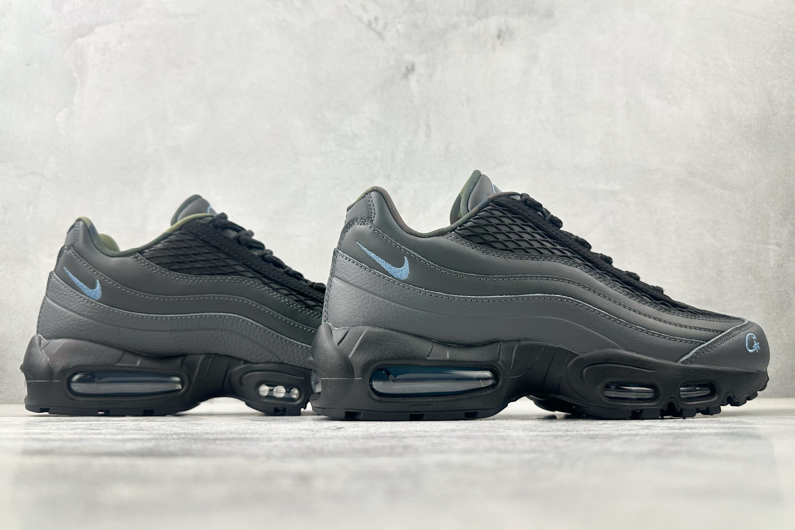 口碑神作 CORTEIZ x Nike Air 95 ”Les Bleus”黑蓝 FB2709-002