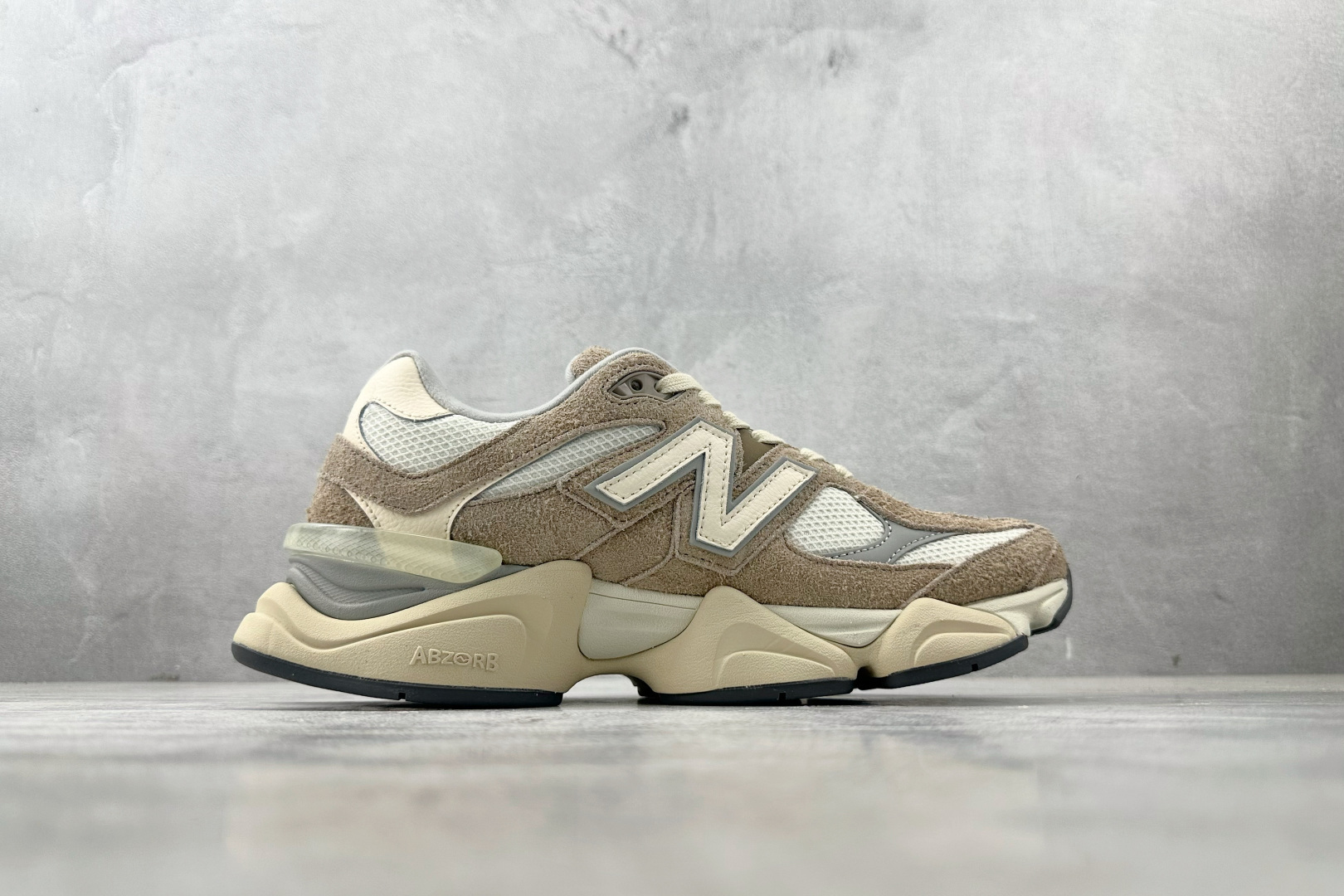 230 New Balance NB 9060 卡其色 U9060HSB