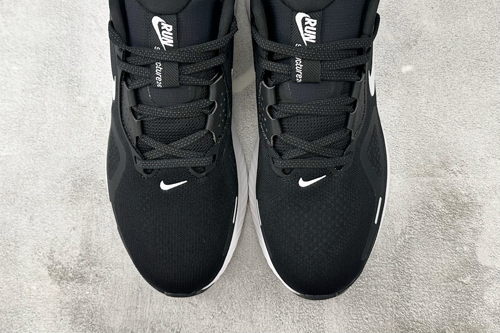 N版 
东南亚订单  Nike Zoom Structure 26 黑白

货号：HJ1102-002
