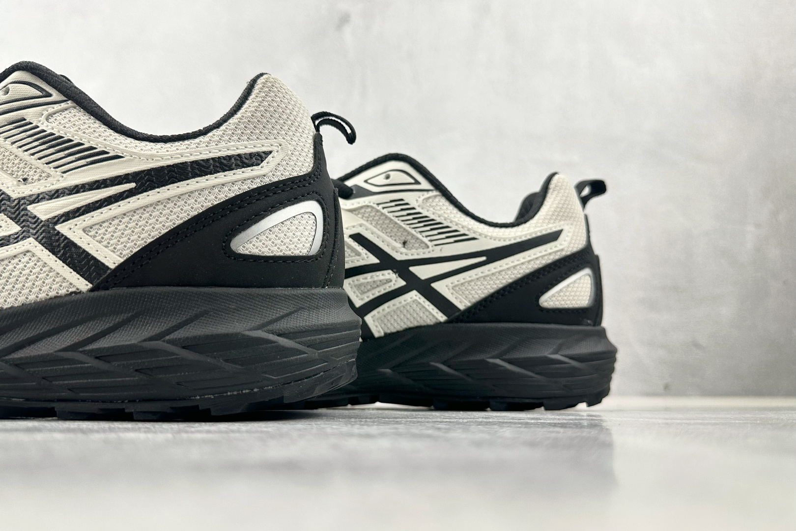 180 品质升级 Asics Gel-Sonoma 白色 1011B852-101